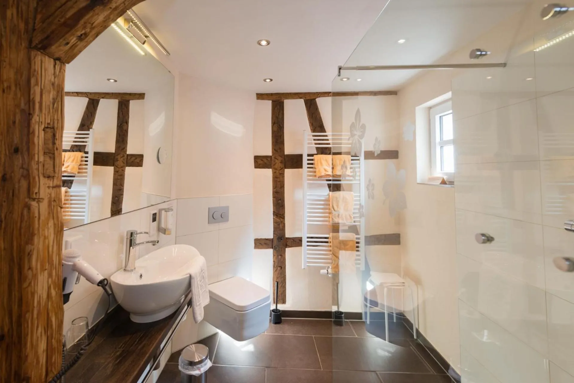 Shower in Flair Hotel Hopfengarten