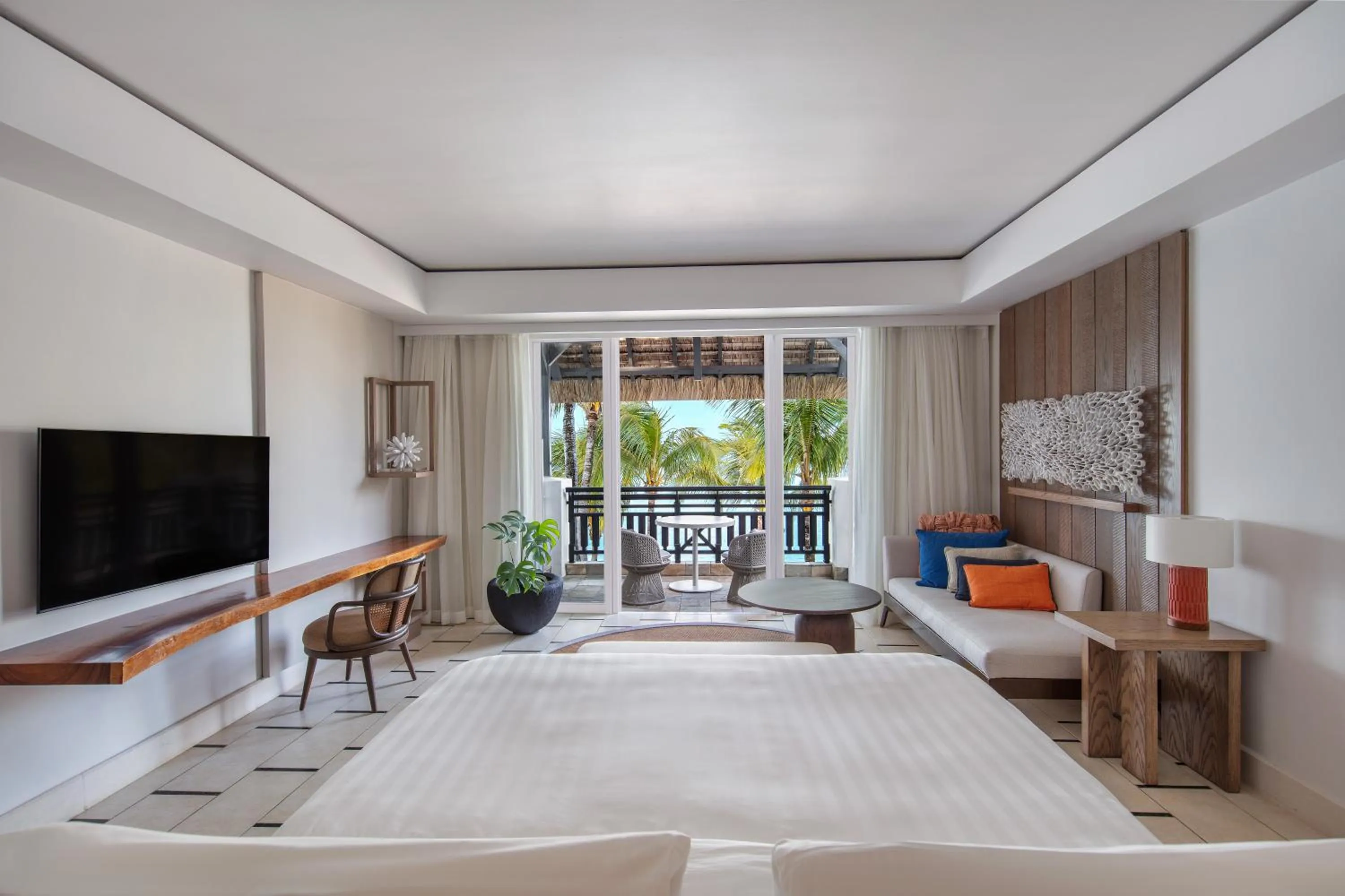 Bed in Shangri-La Le Touessrok, Mauritius