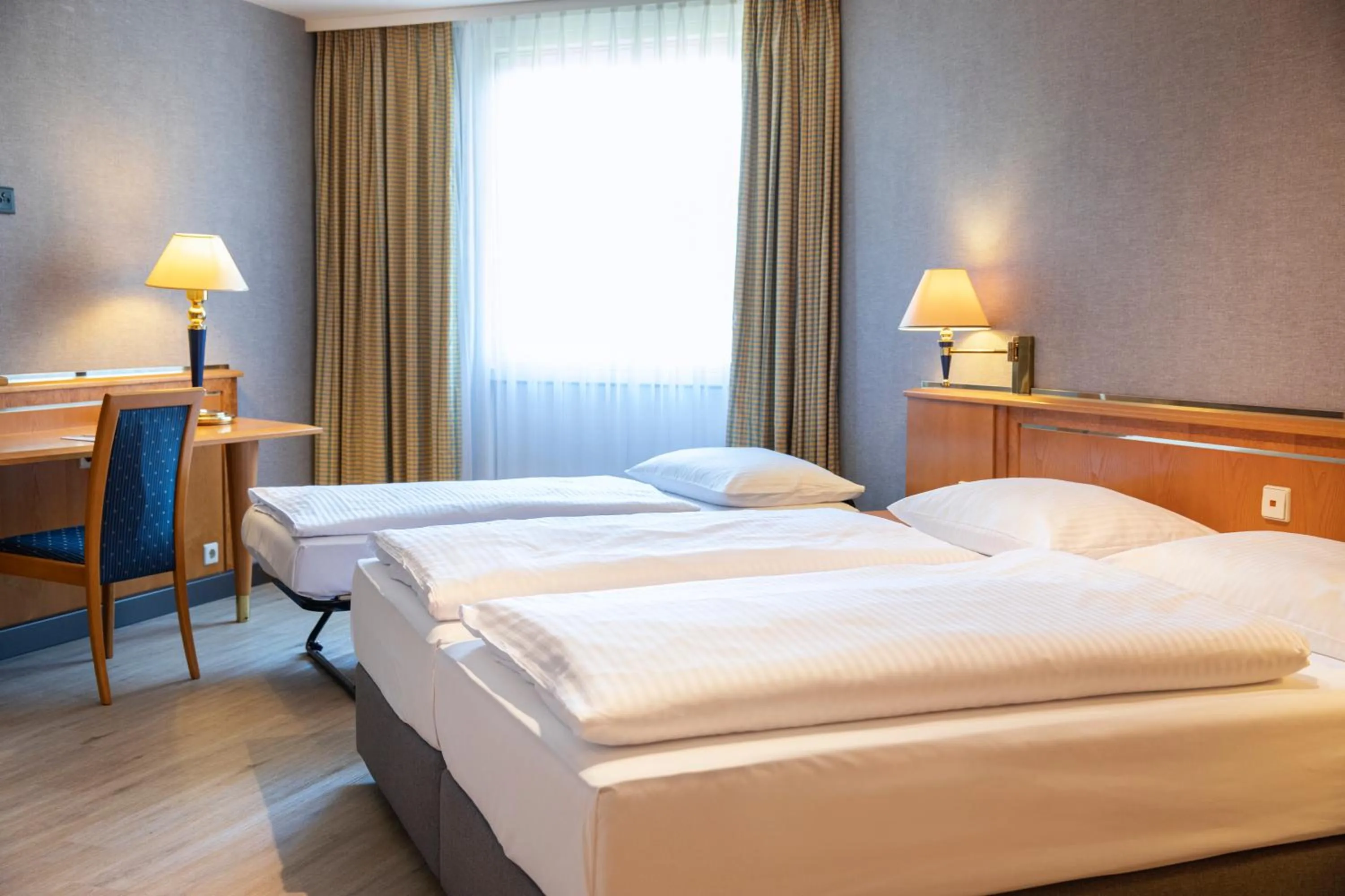 Bedroom, Bed in ACHAT Hotel Magdeburg