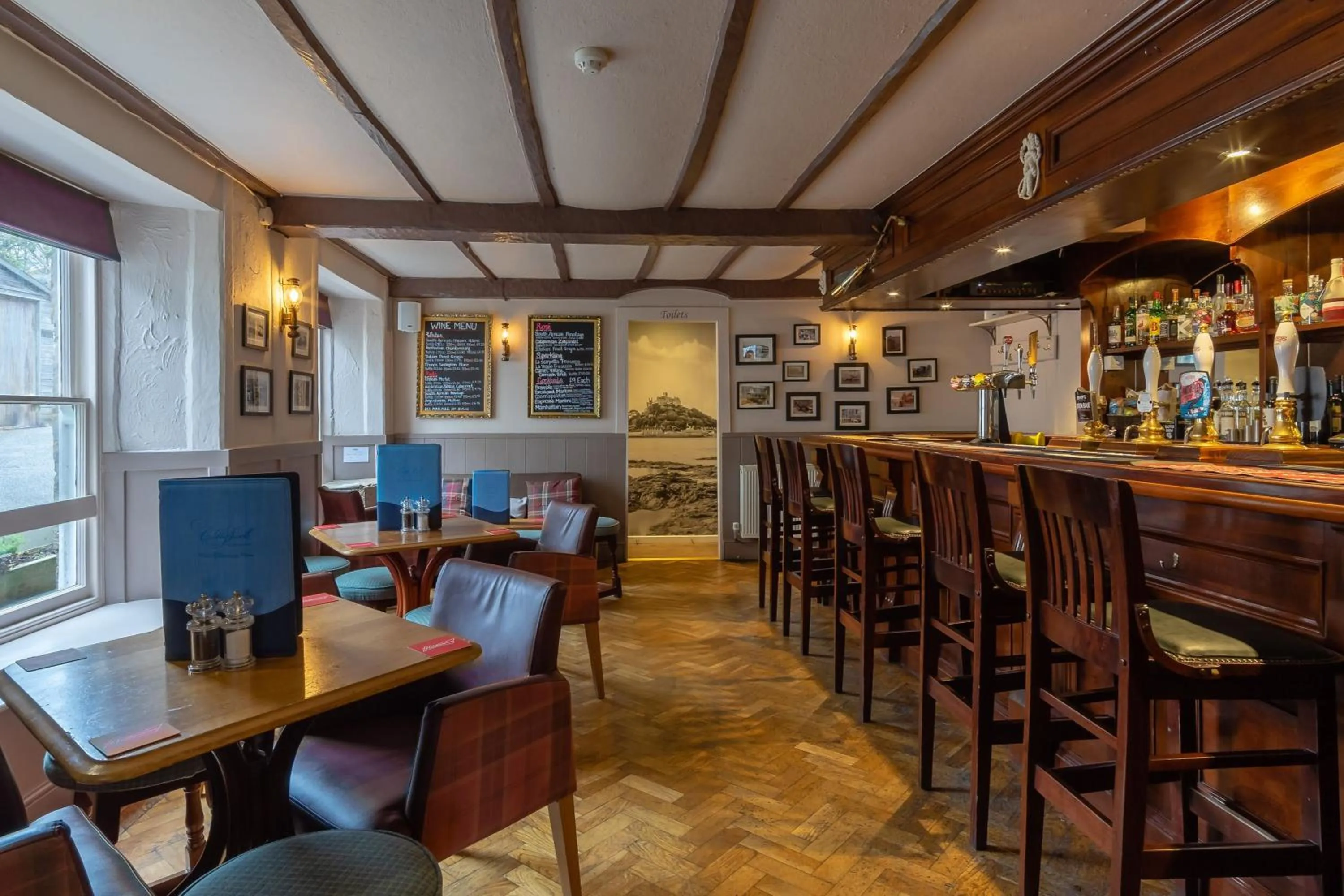 Restaurant/places to eat in Marazion Hotel