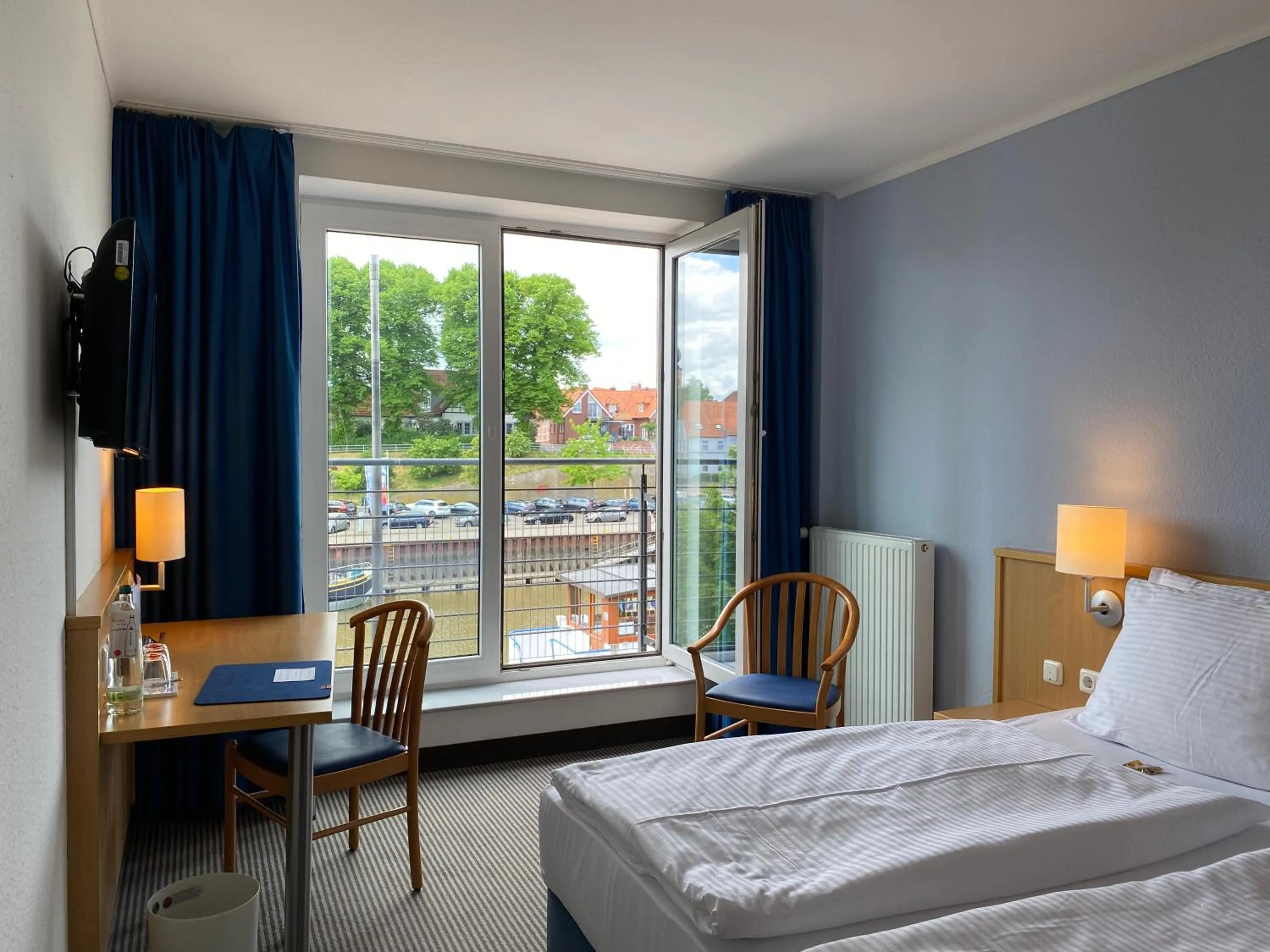 Bed in Hotel Stadthafen Stade