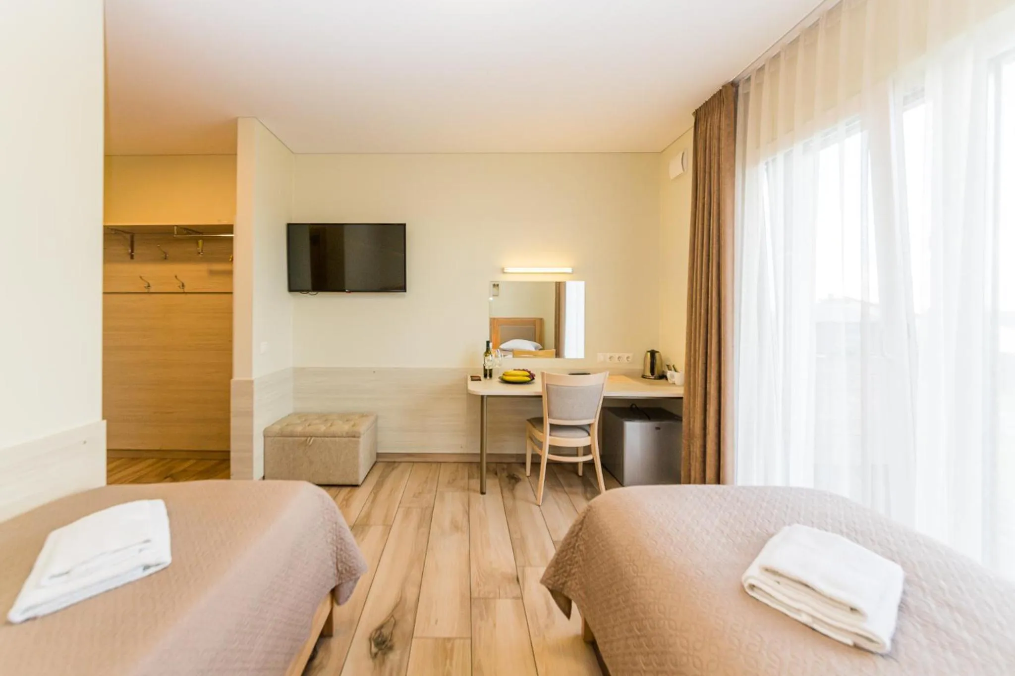 Bed in Motel Panorama