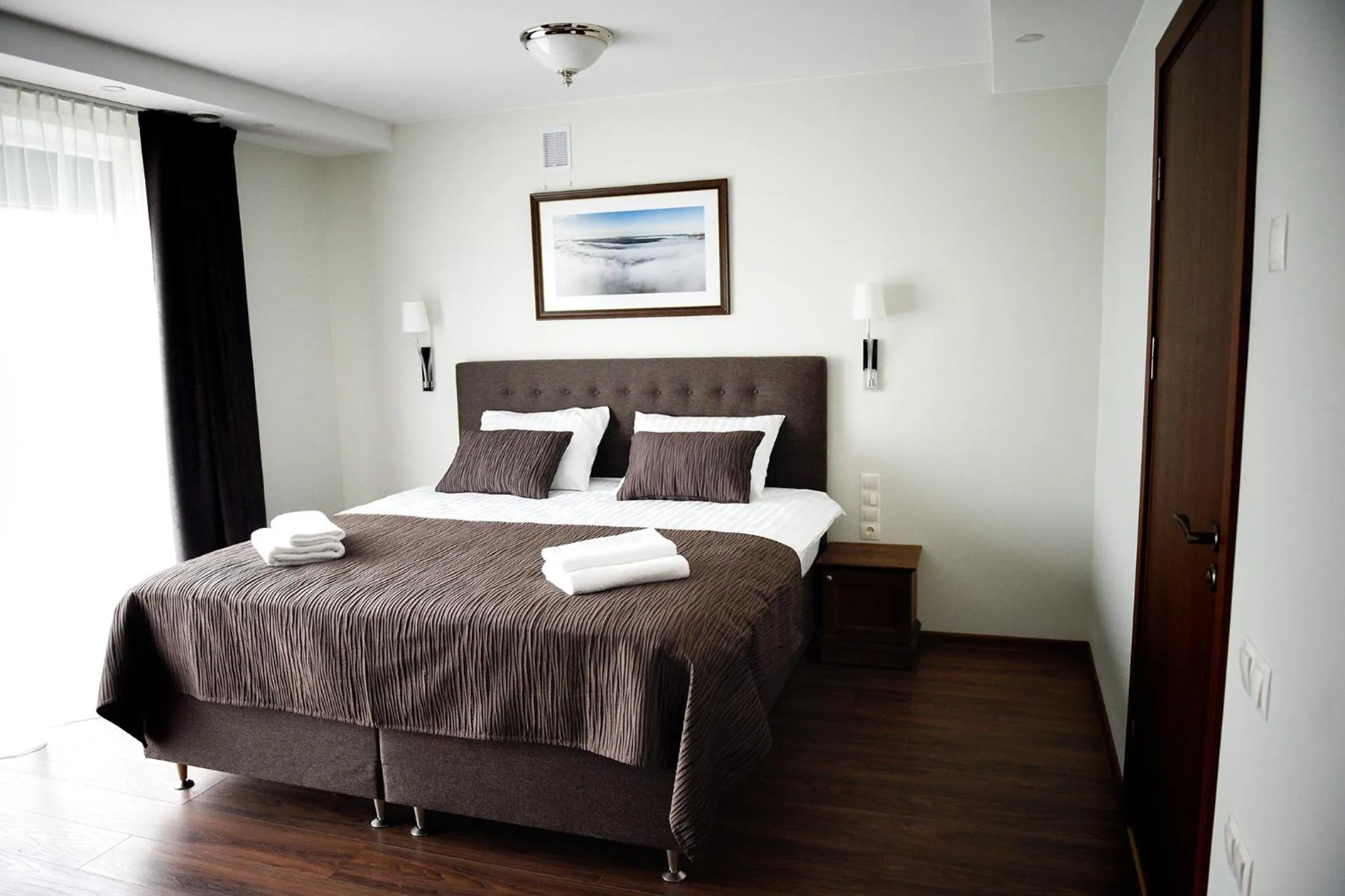 Photo of the whole room, Bed in Motel Panorama