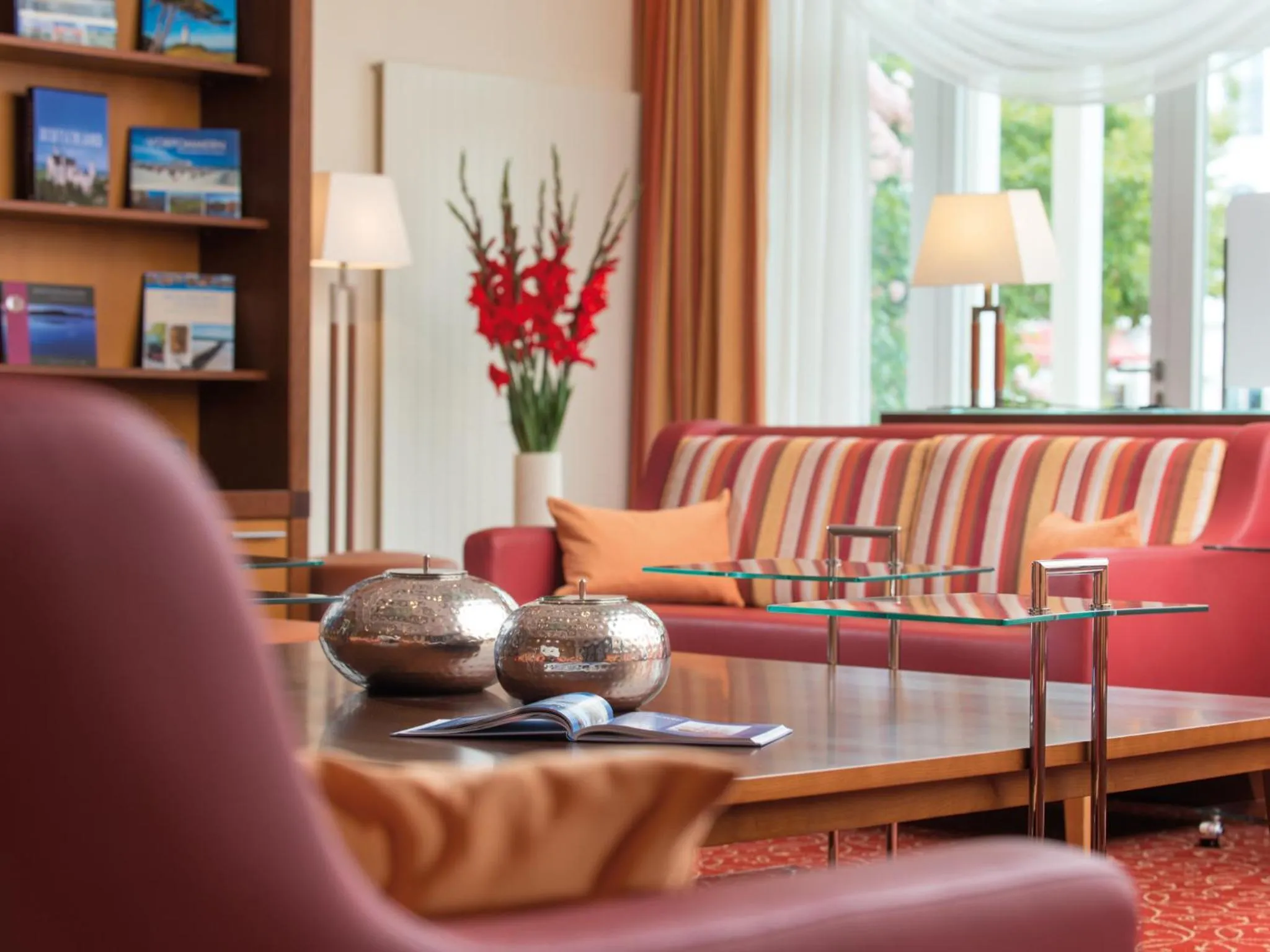 Lounge or bar in A-ROSA Ostseehotel Kühlungsborn