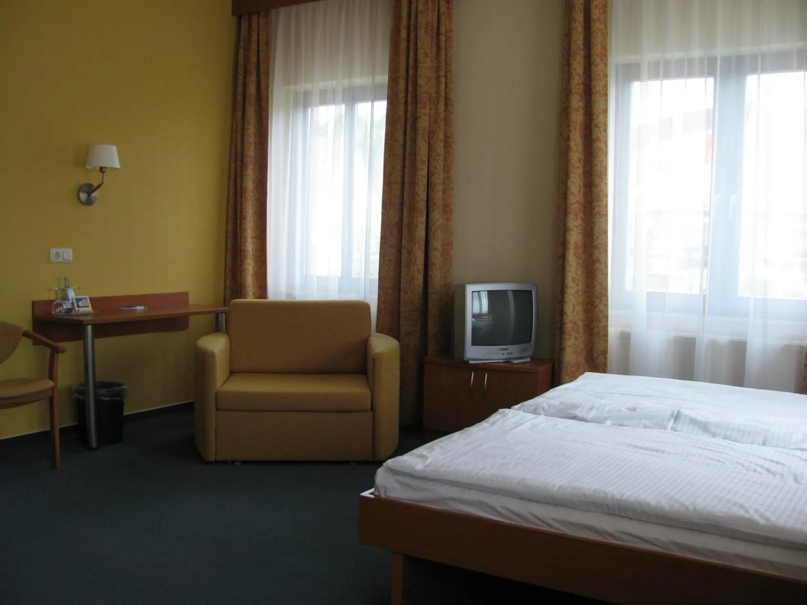 Decorative detail, Bed in Hotel Christinenhof garni - Bed & Breakfast