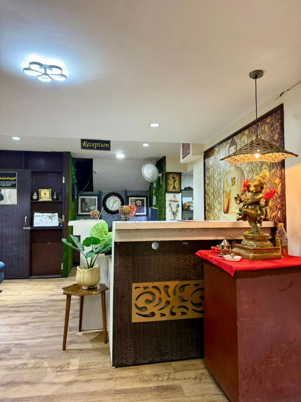 Lobby or reception in Hotel Deendayal