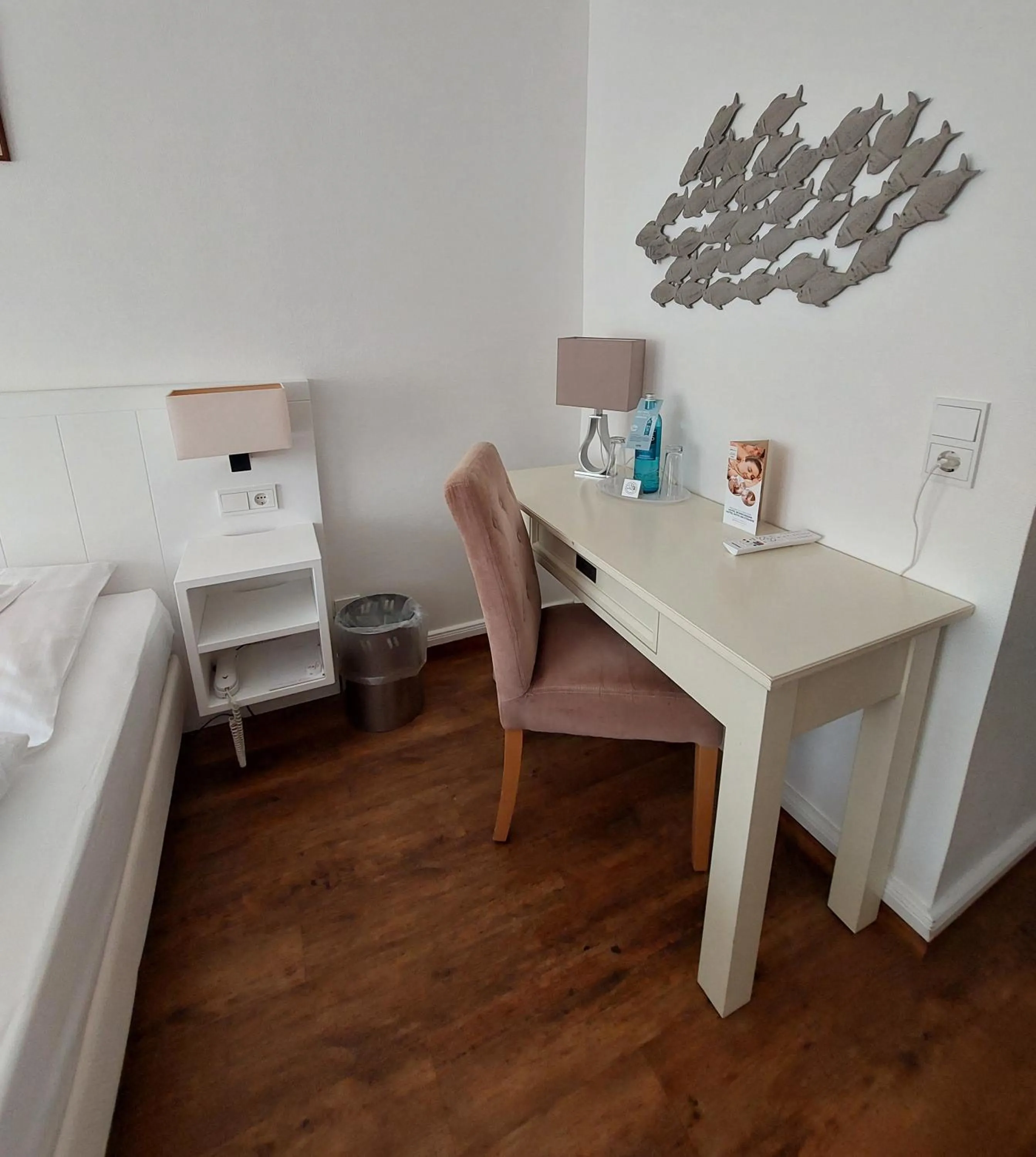 Photo of the whole room, Bed in Hotel Wünschmann