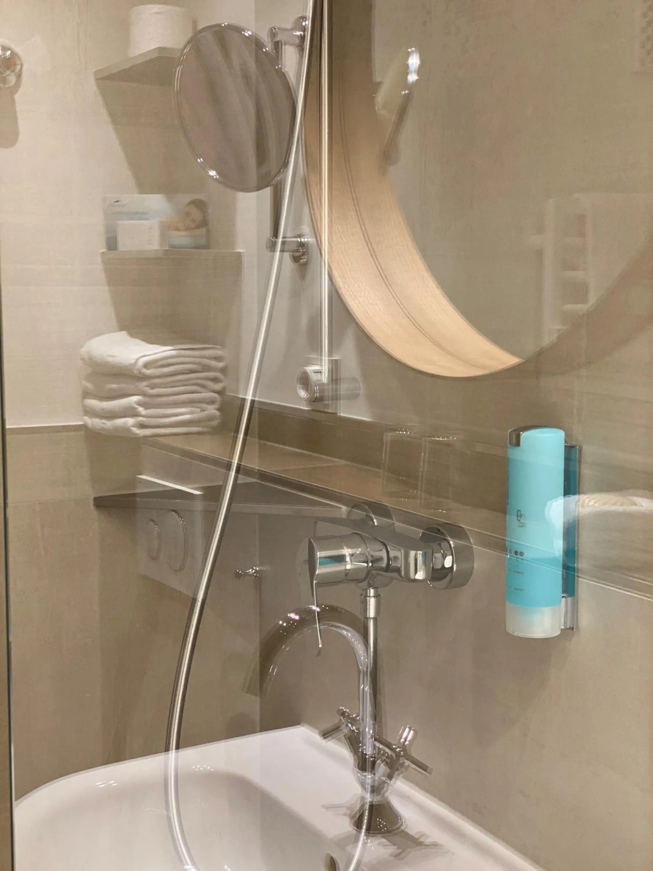 Bathroom in Hotel Wünschmann