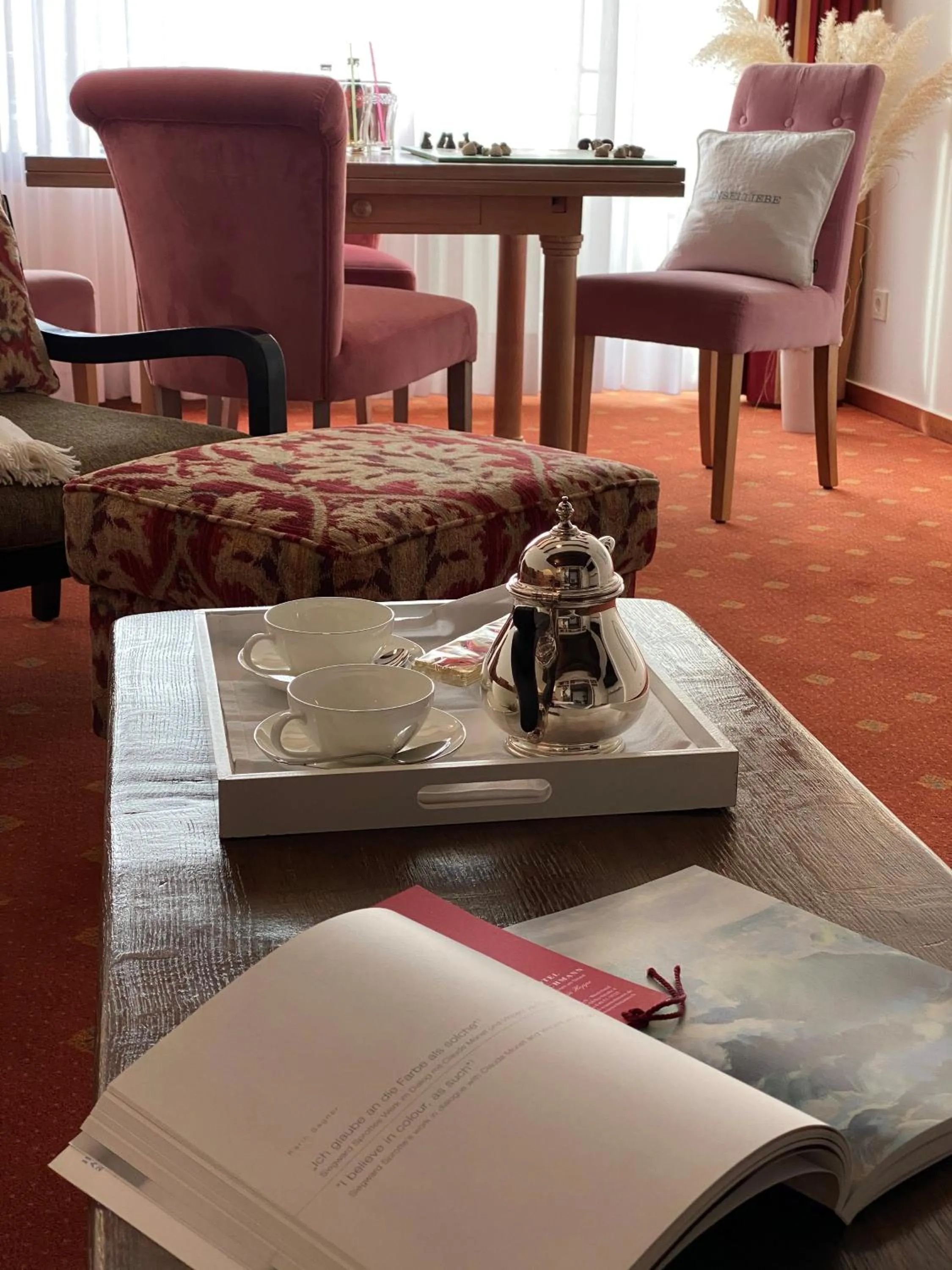 Communal lounge/ TV room in Hotel Wünschmann