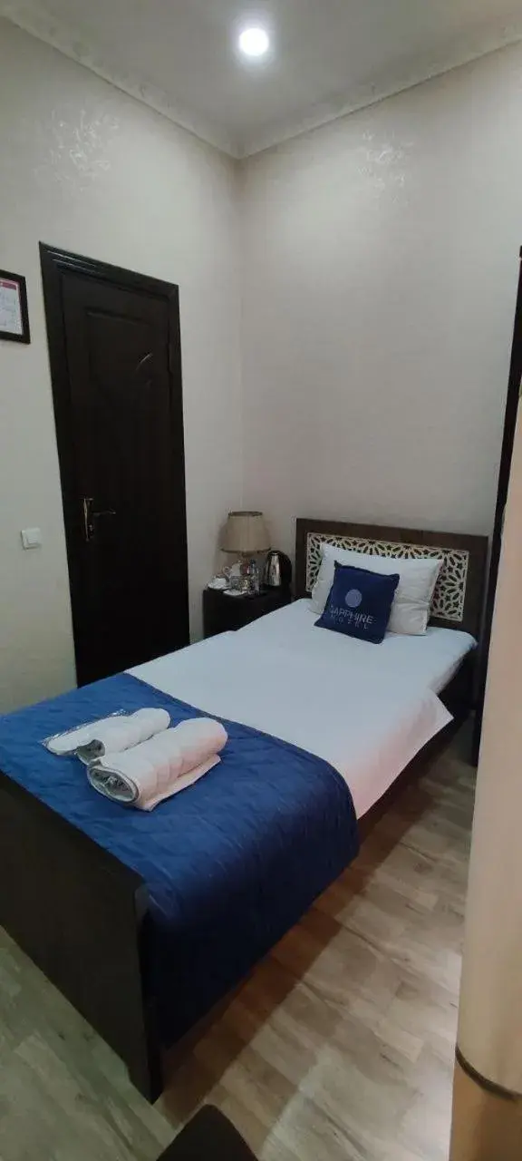 Small Single Room - single occupancy in Sapphire Hotel Small Single Room - single occupancy in Sapphire Hotel
