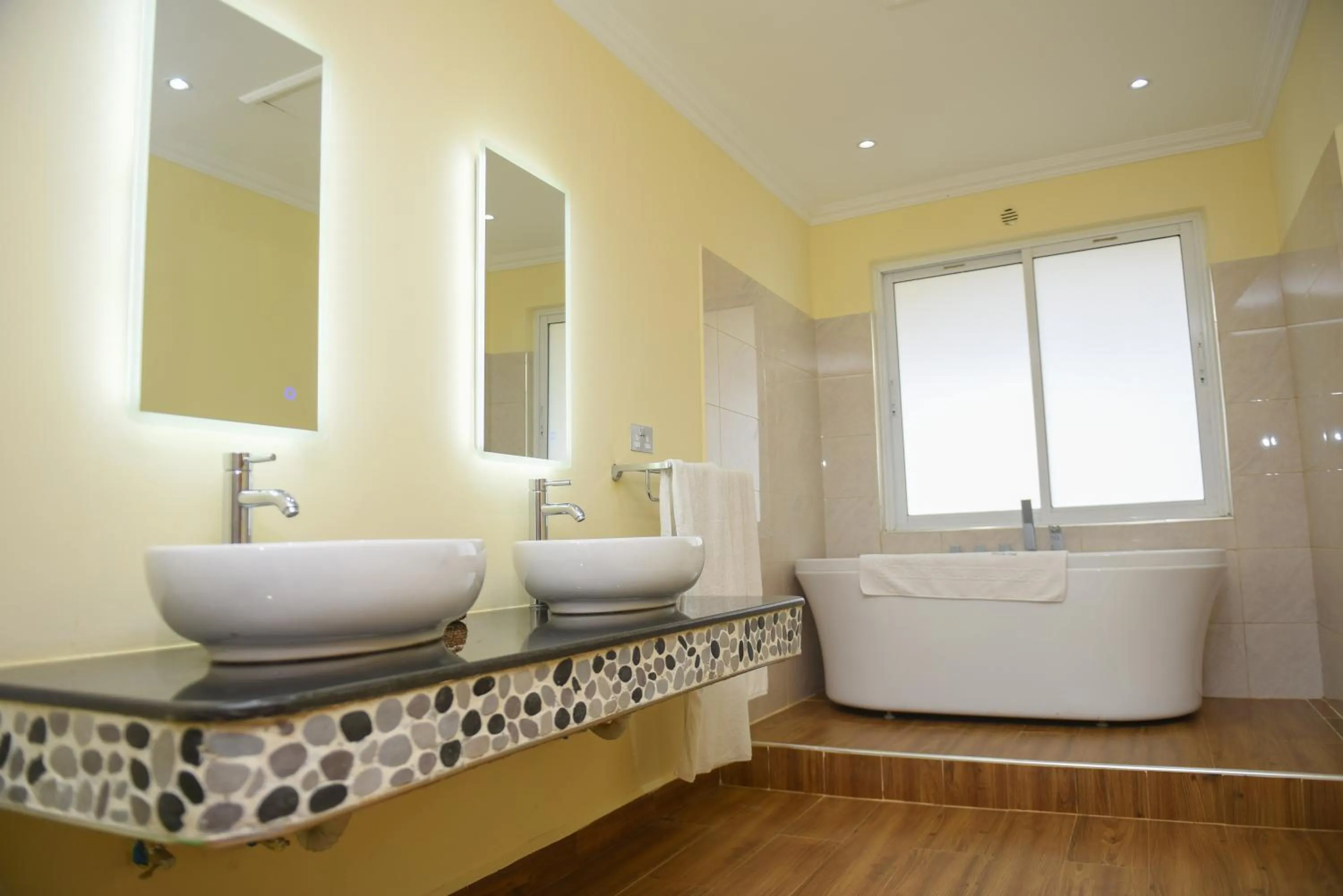 Bathroom in Lake Elementaita Mountain Lodge