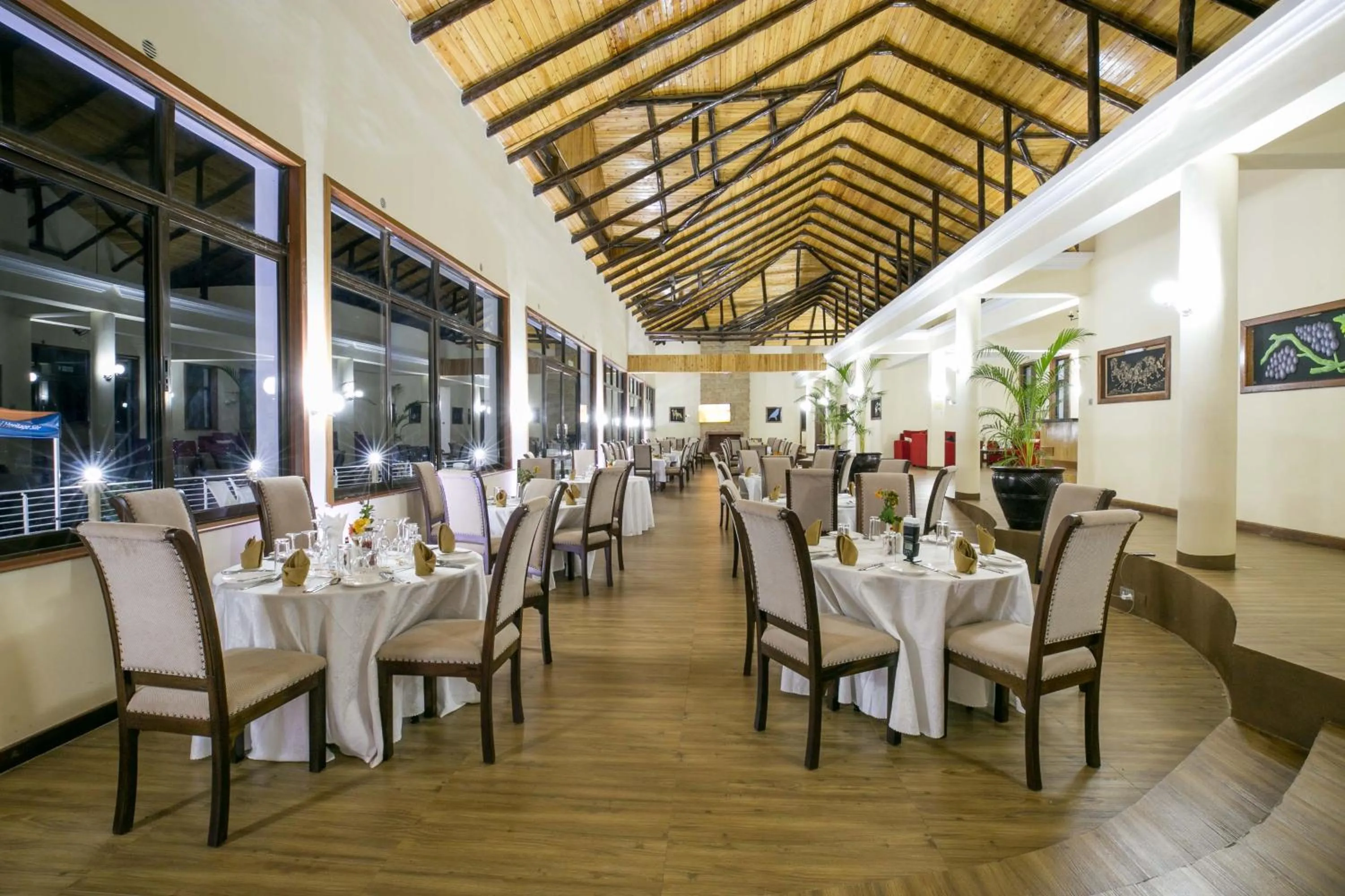 Restaurant/places to eat in Lake Elementaita Mountain Lodge