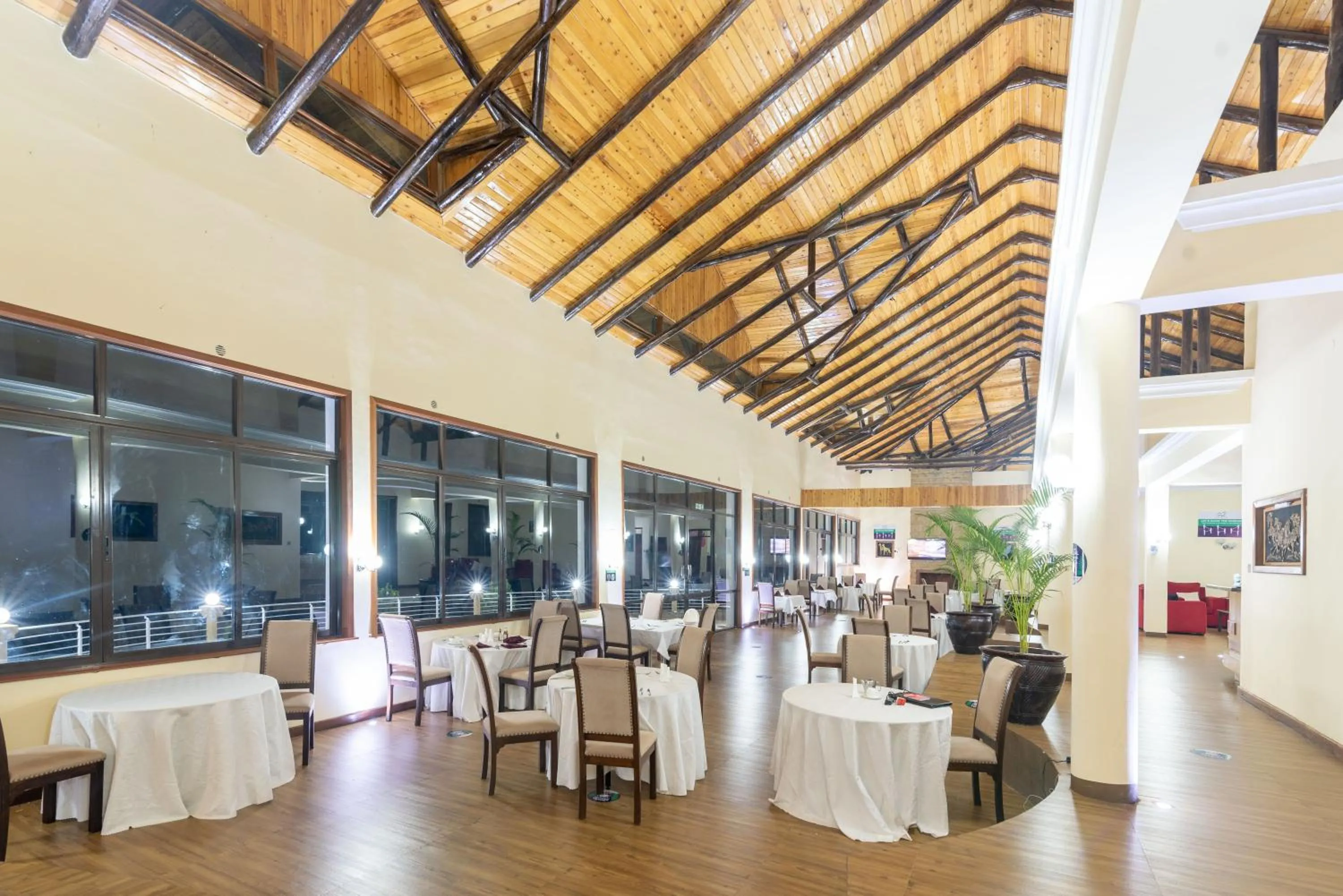 Restaurant/places to eat in Lake Elementaita Mountain Lodge