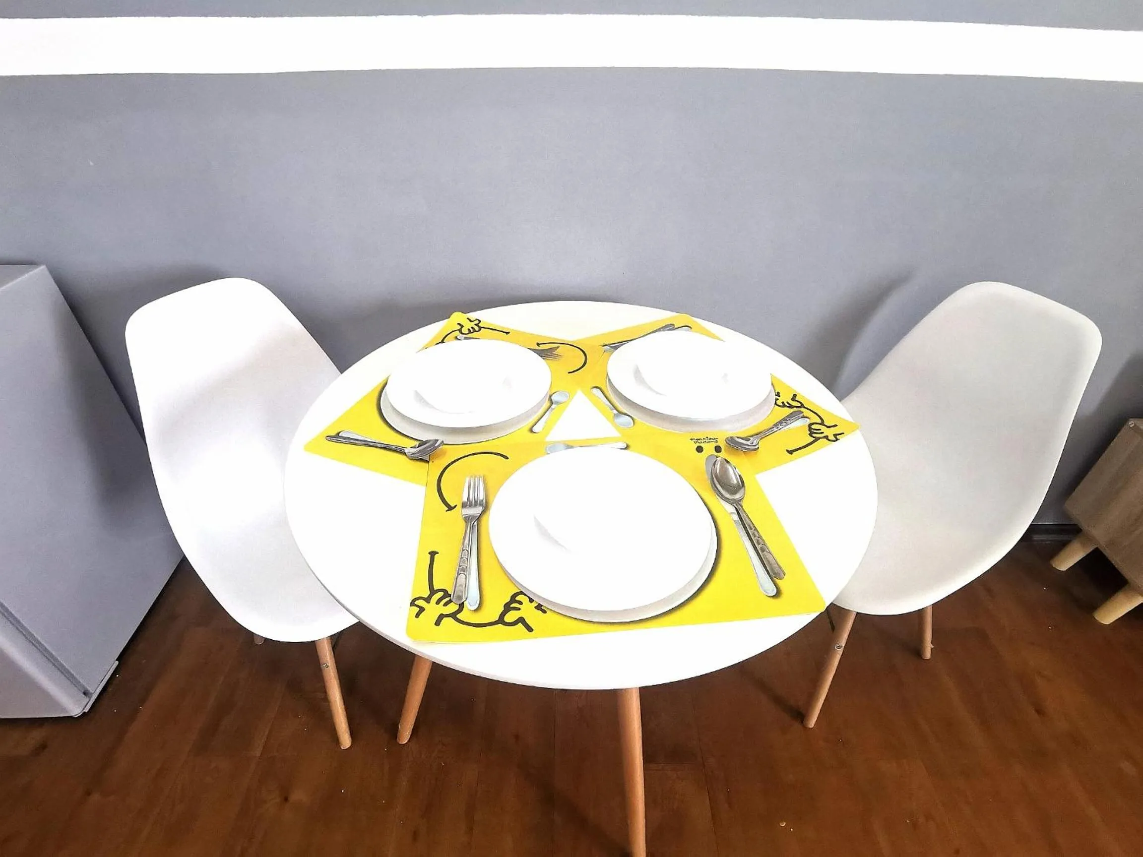 Dining area in A's House i-City 1-4pax Studio Netflix Wifi