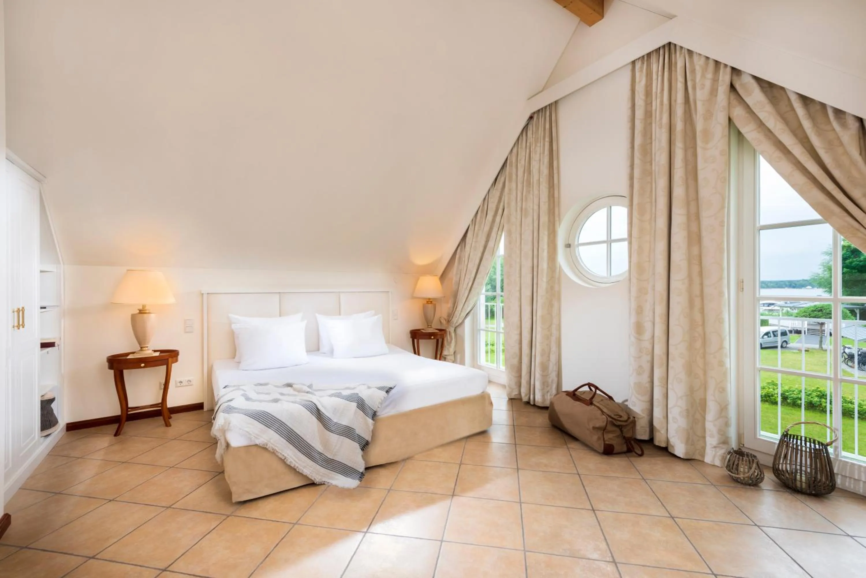 Photo of the whole room, Bed in Precise Resort Schwielowsee - Apartments