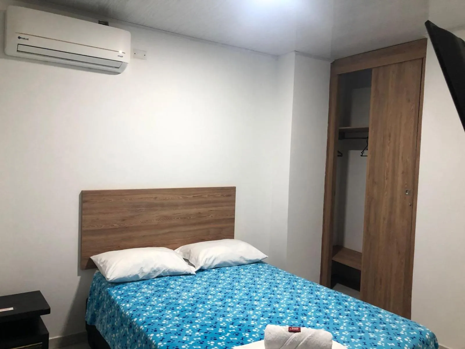 Bedroom, Bed in Hotel Real del Valle