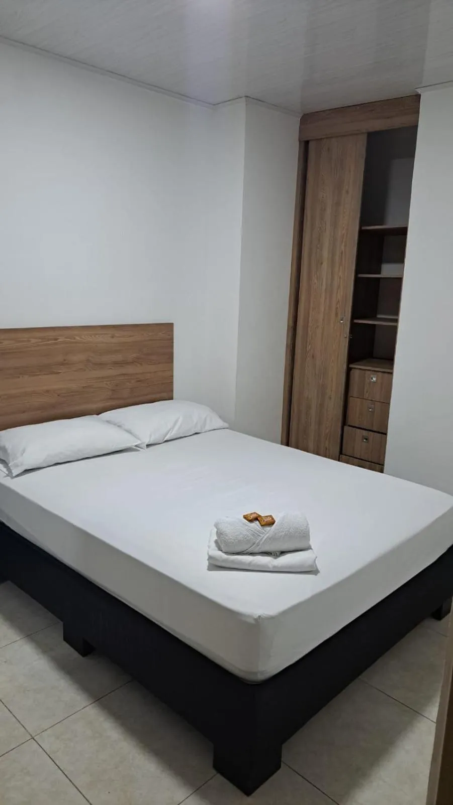 Bedroom, Bed in Hotel Real del Valle