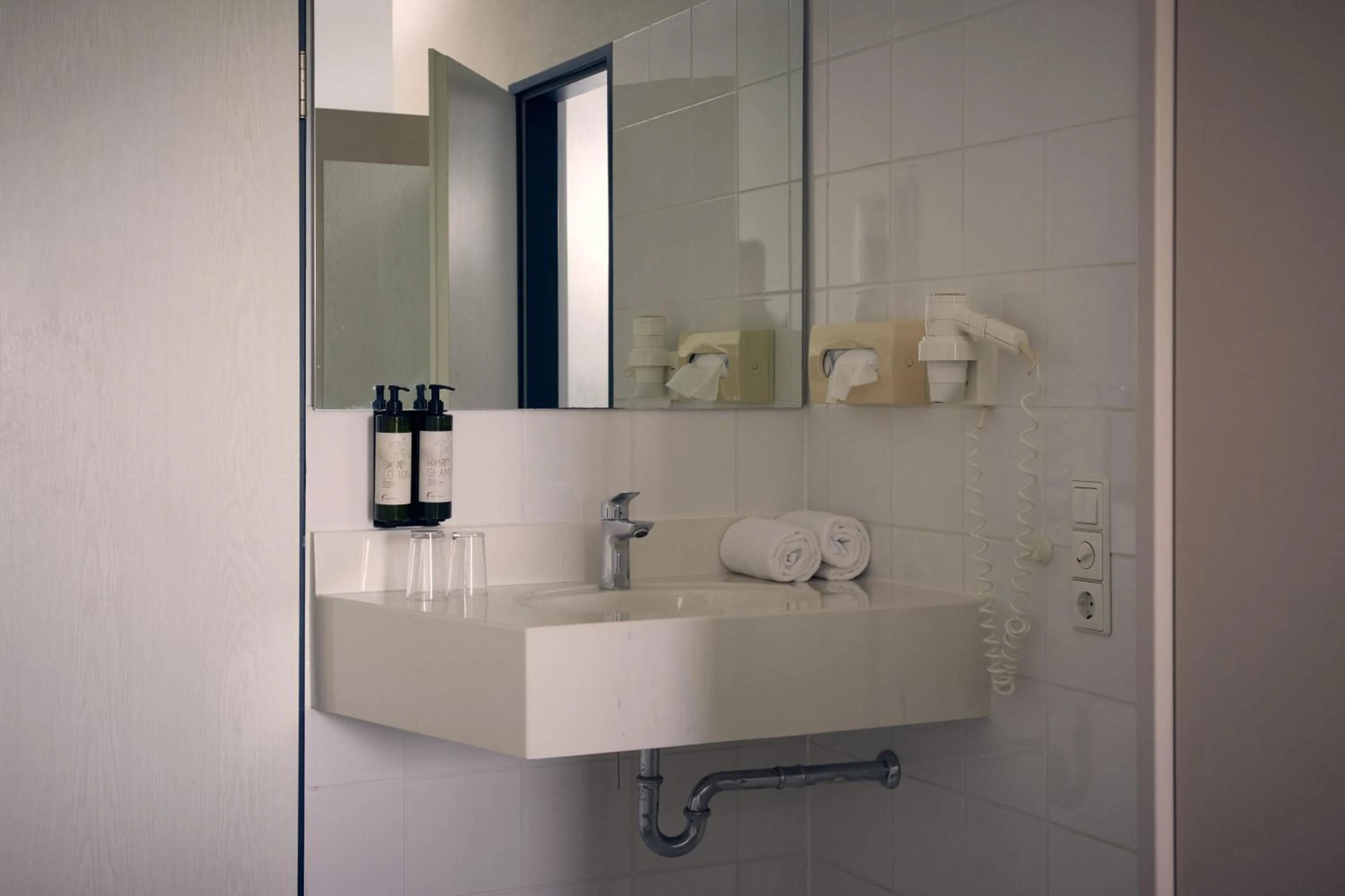 Bathroom in Van der Valk Landhotel Spornitz