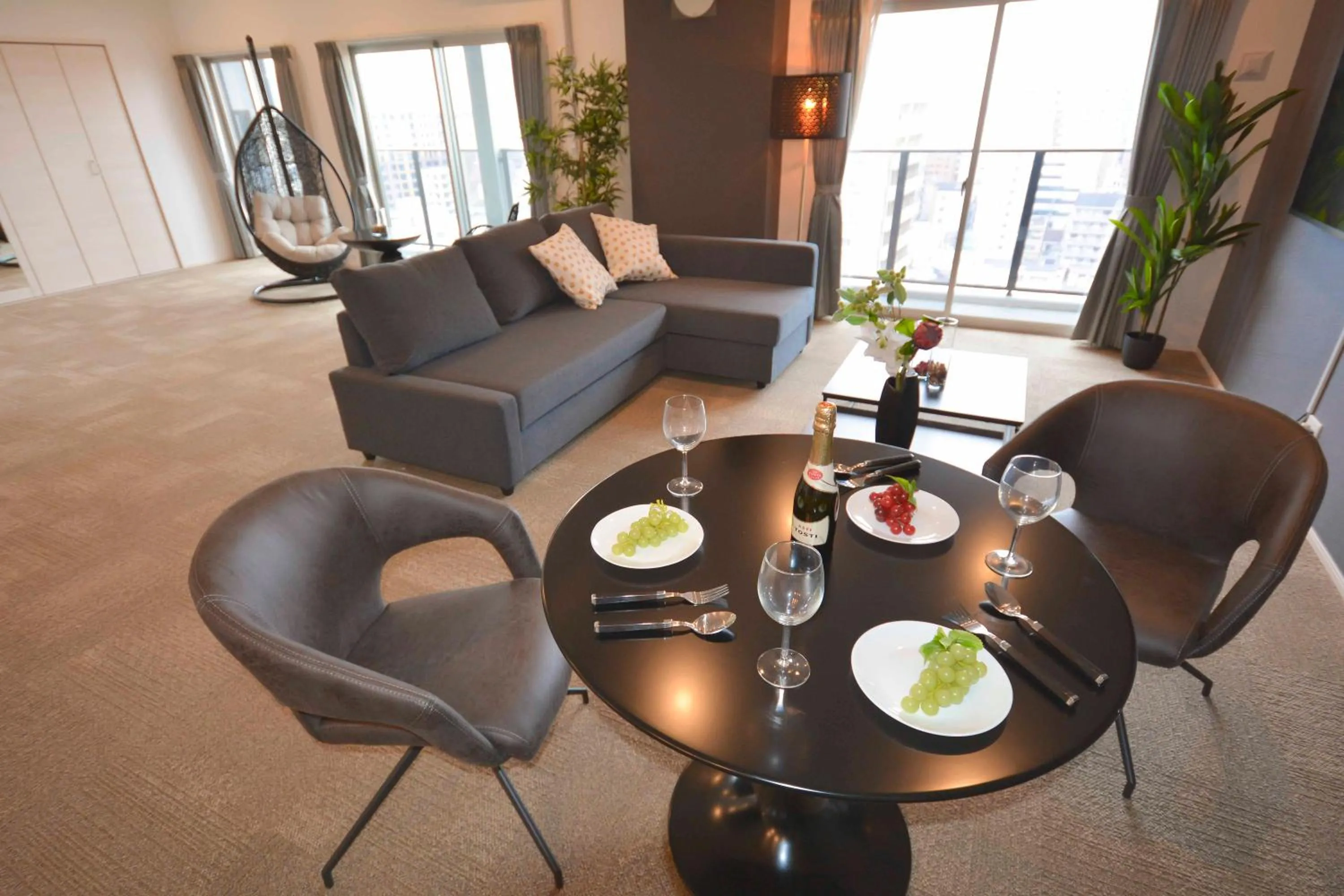 Living room in The Grand Residence Hotel Tenjin