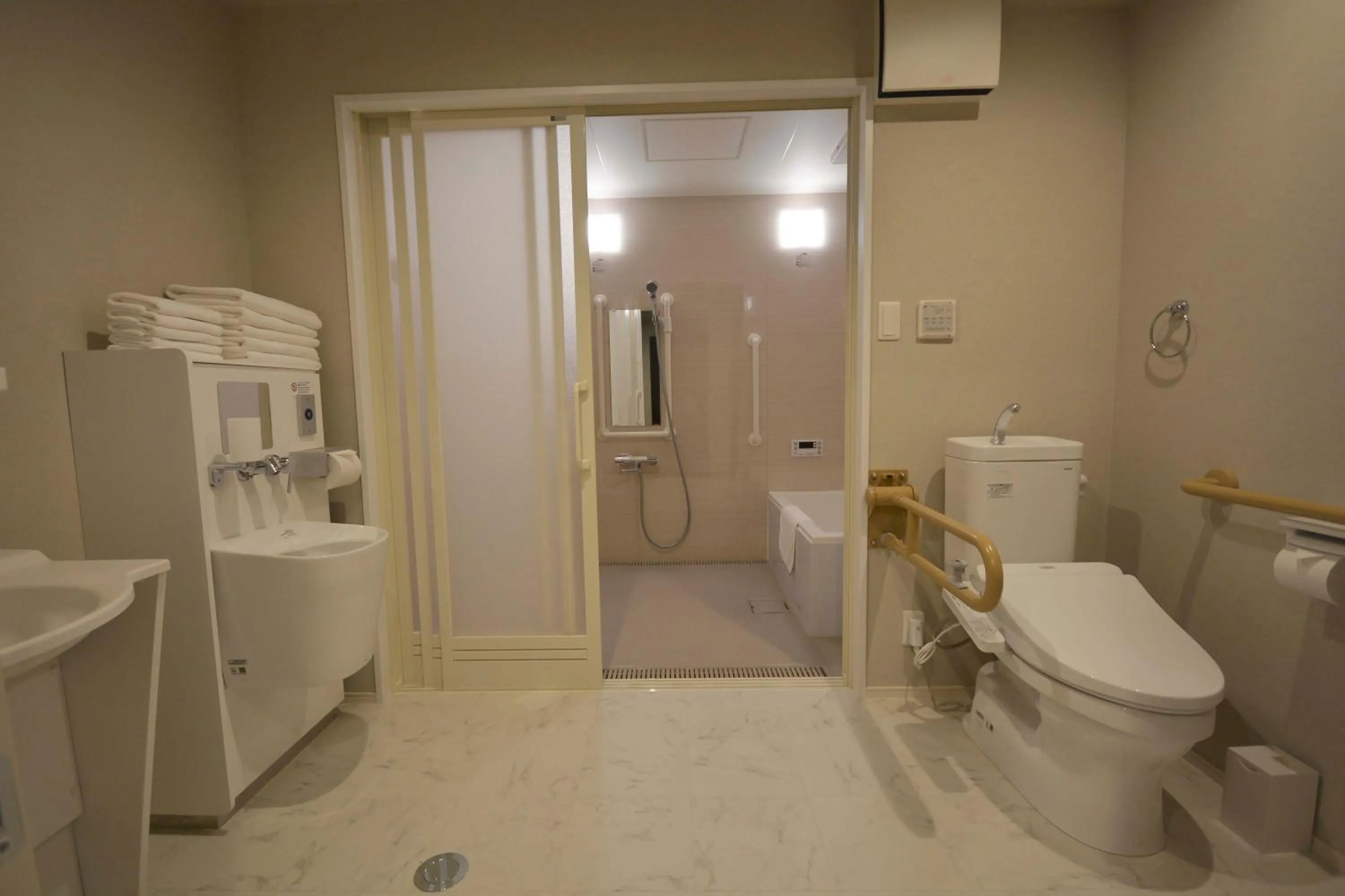Bathroom in The Grand Residence Hotel Tenjin