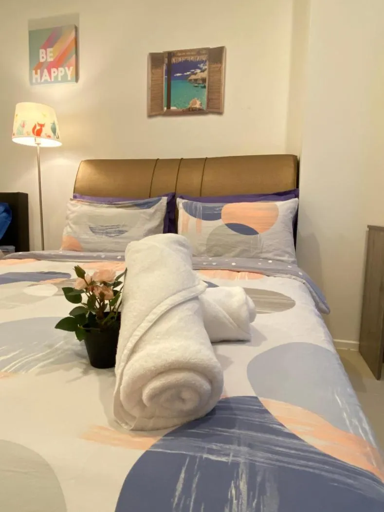 Bed in ARCORIS, MONT KIARA by MK HOME