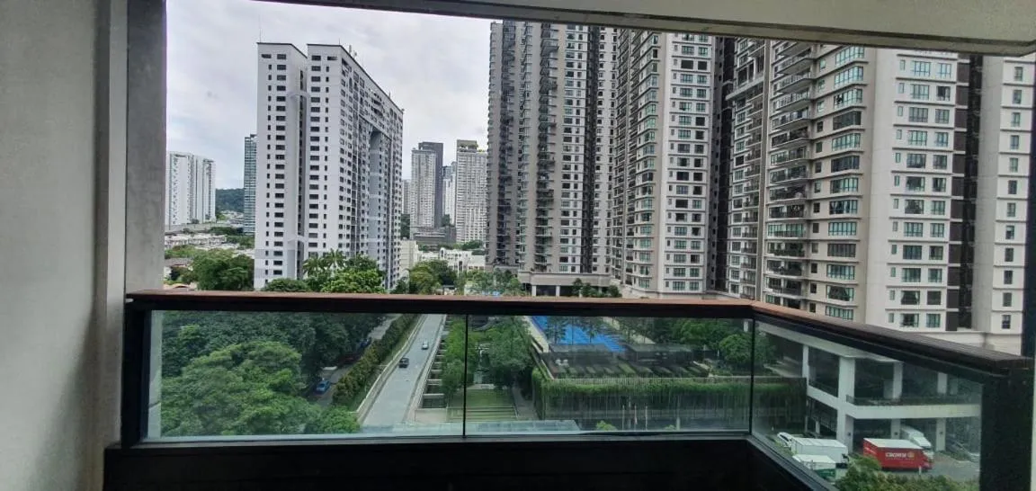 ARCORIS, MONT KIARA by MK HOME