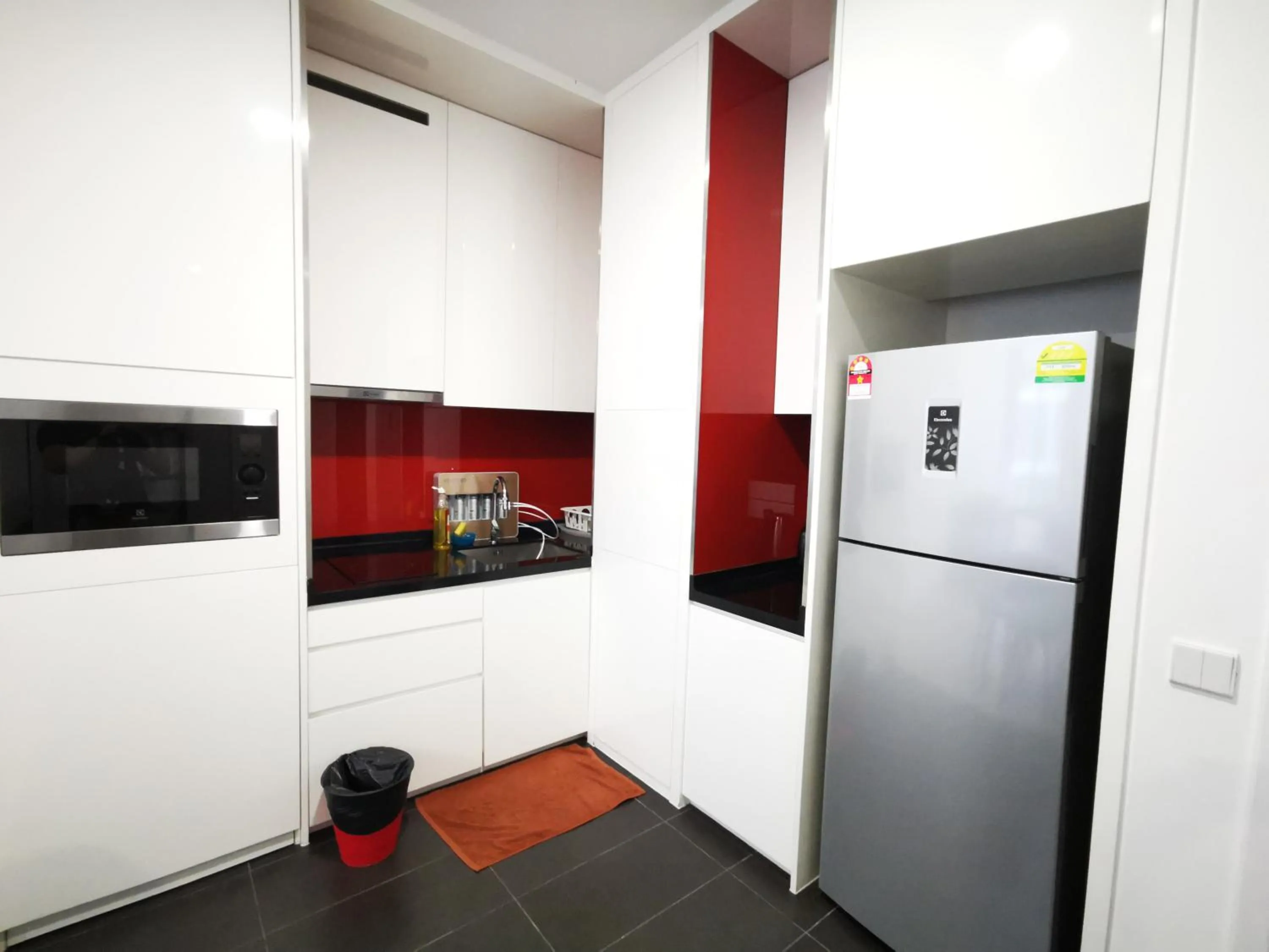 ARCORIS, MONT KIARA by MK HOME