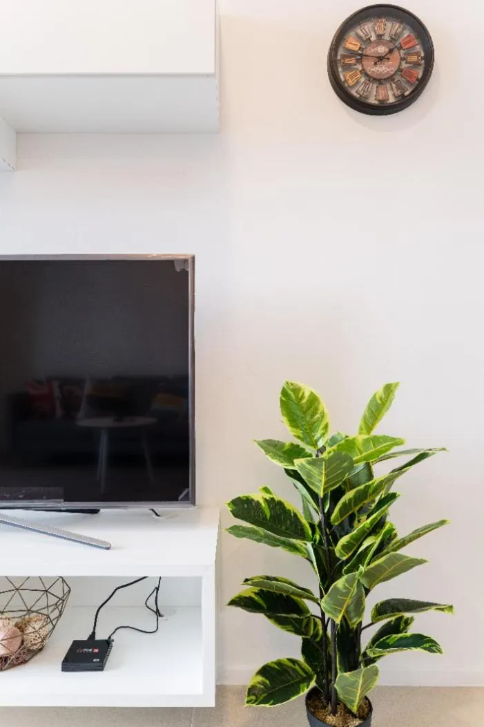 ARCORIS, MONT KIARA by MK HOME