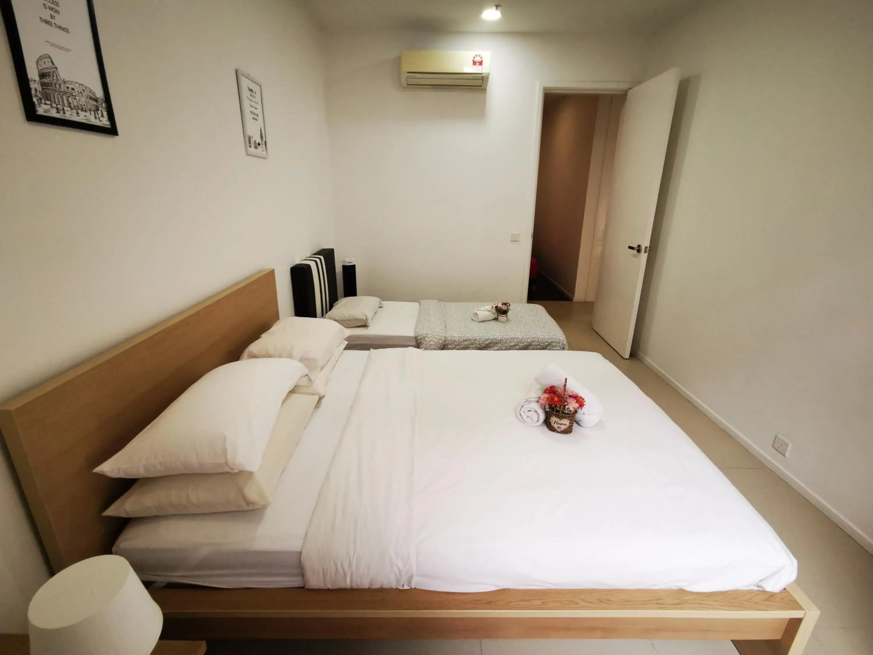 Bed in ARCORIS, MONT KIARA by MK HOME