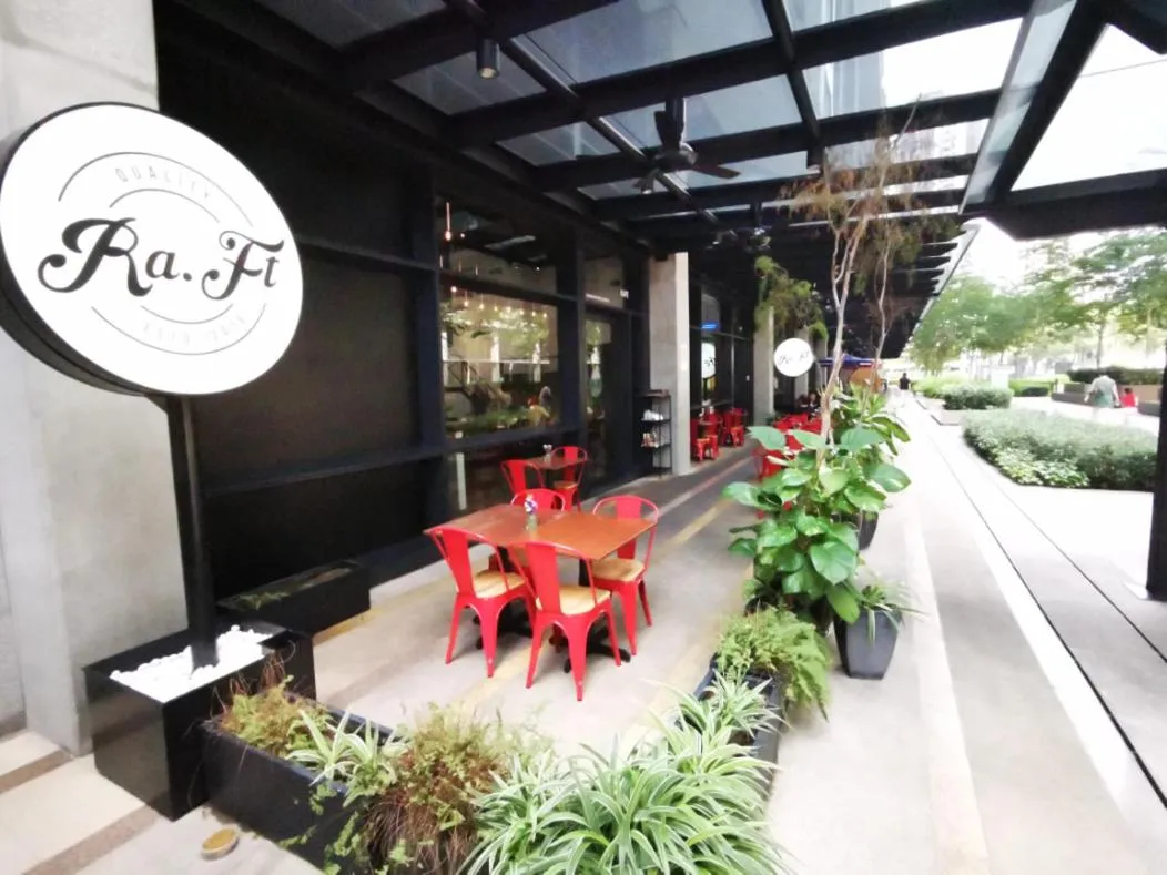 ARCORIS, MONT KIARA by MK HOME