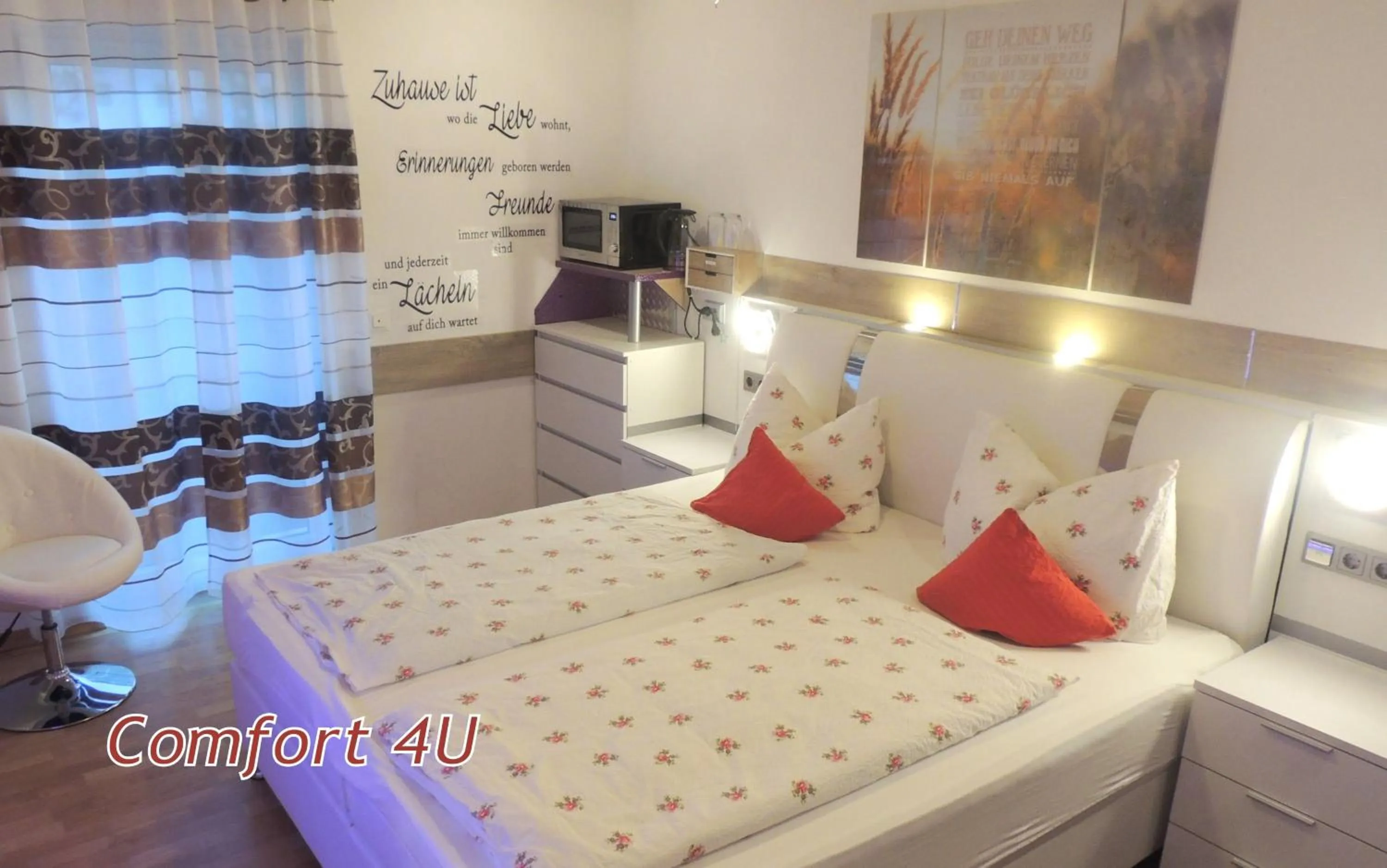 Photo of the whole room, Bed in Appartements 4U Rodenbach