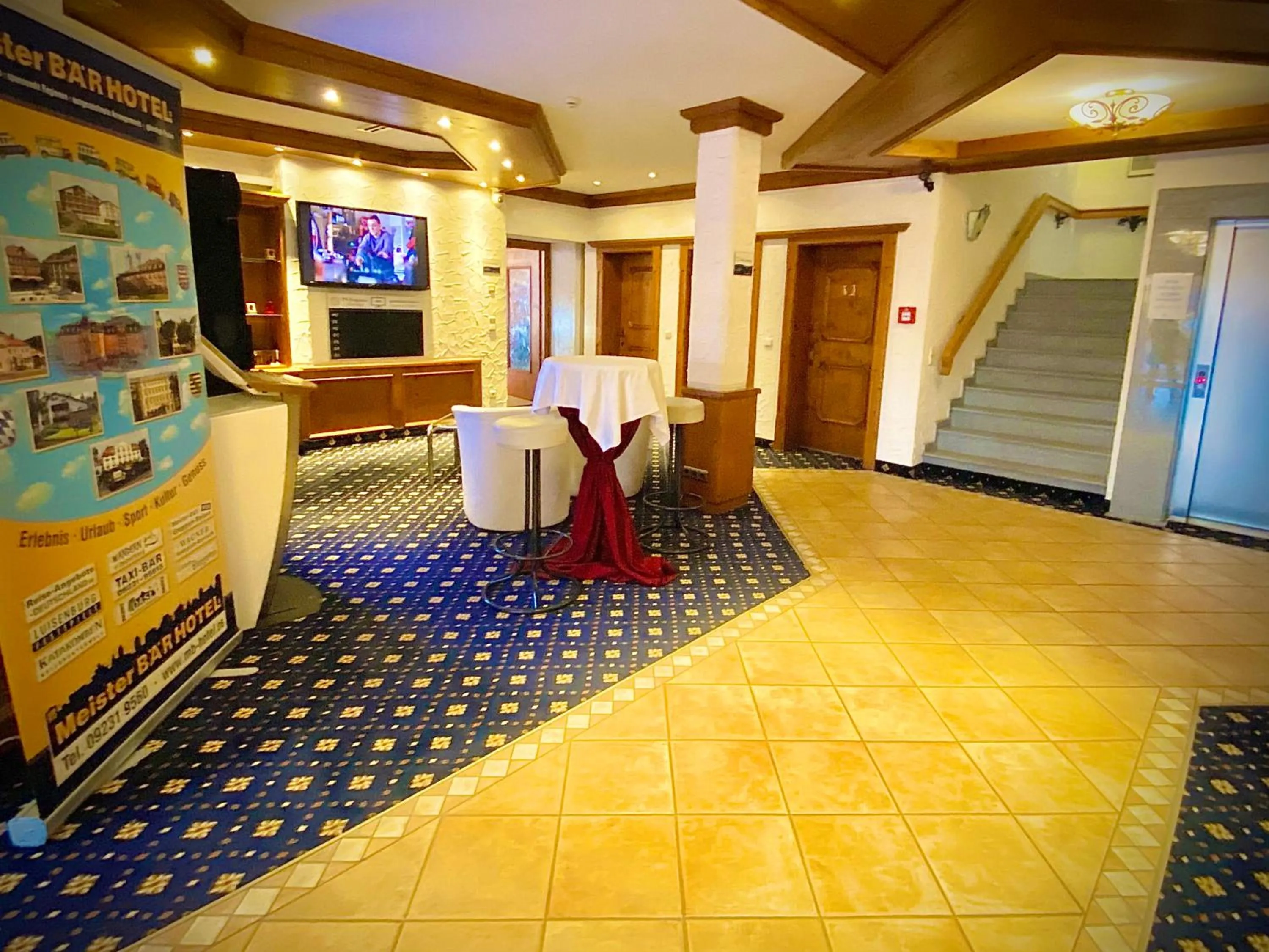 Communal lounge/ TV room in Meister BÄR HOTEL Frankenwald