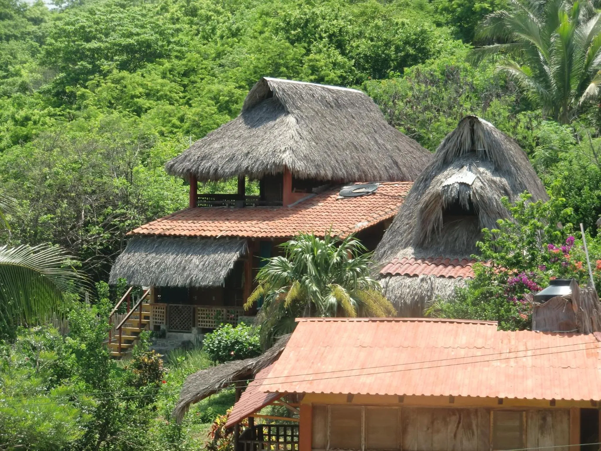 Property building in Villa Escondida