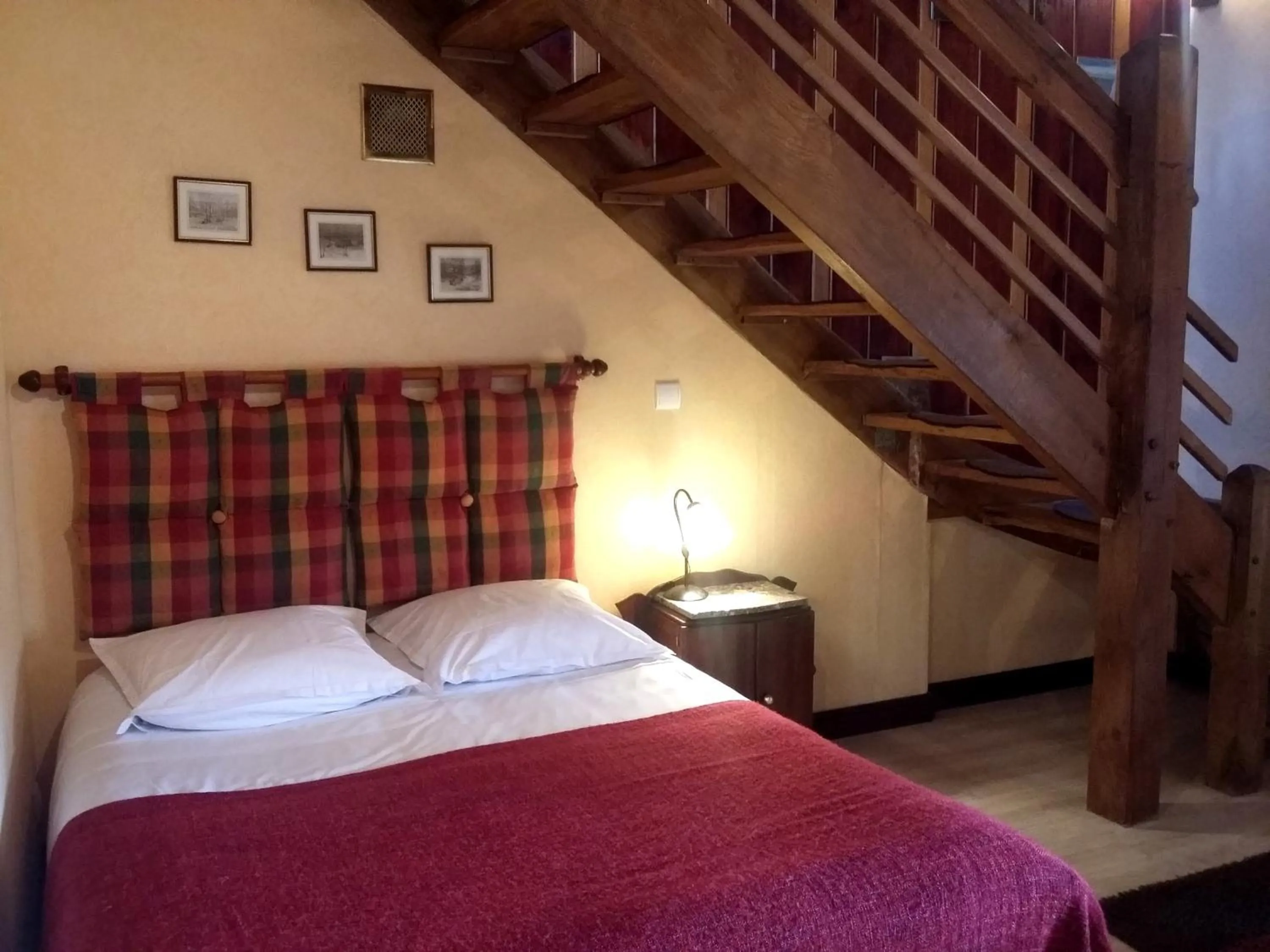 Bed in Les Petites Chapelles