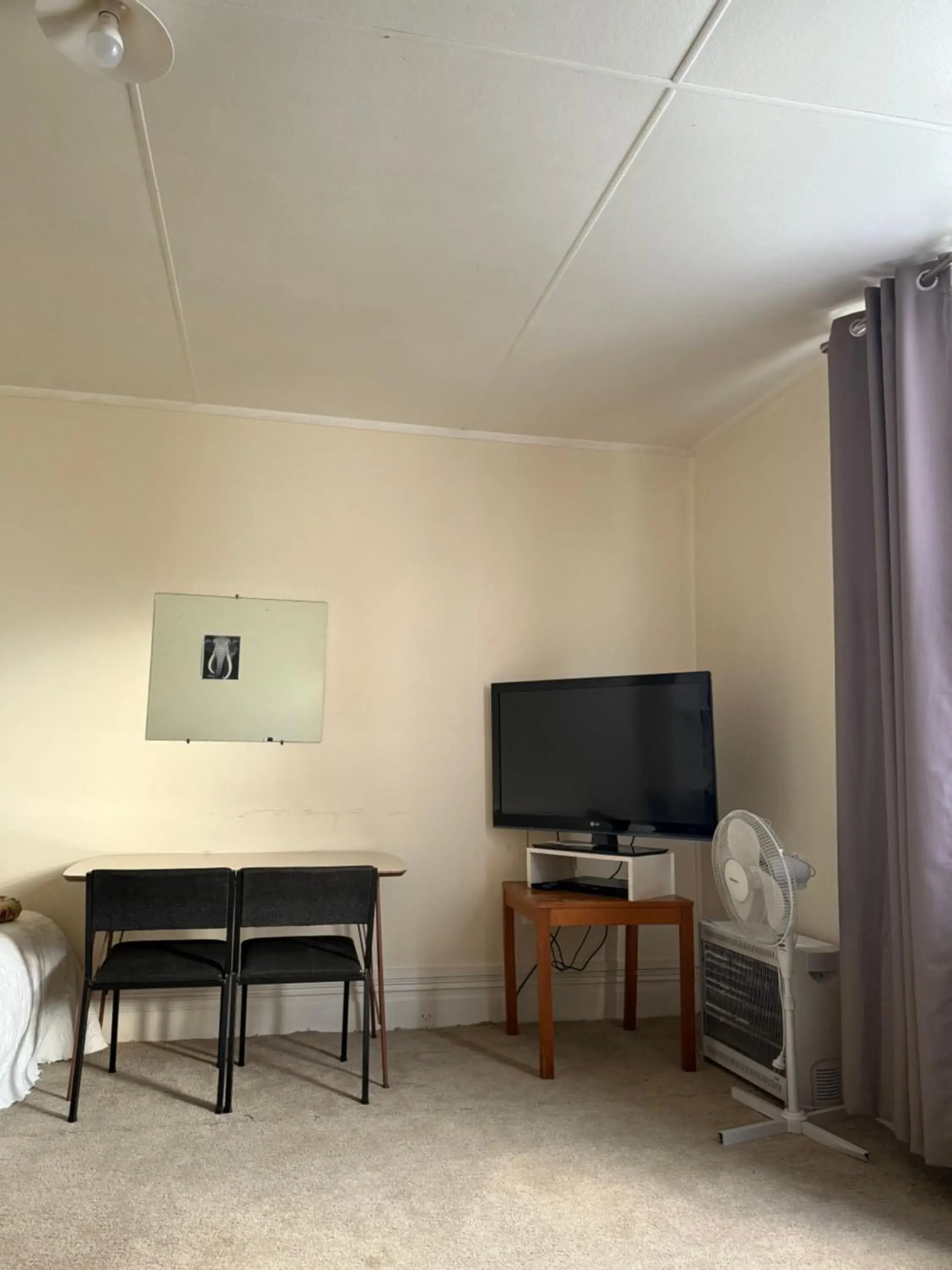 Standard Double Room with Shared Bathroom in Taihape Motels Standard Double Room with Shared Bathroom in Taihape Motels