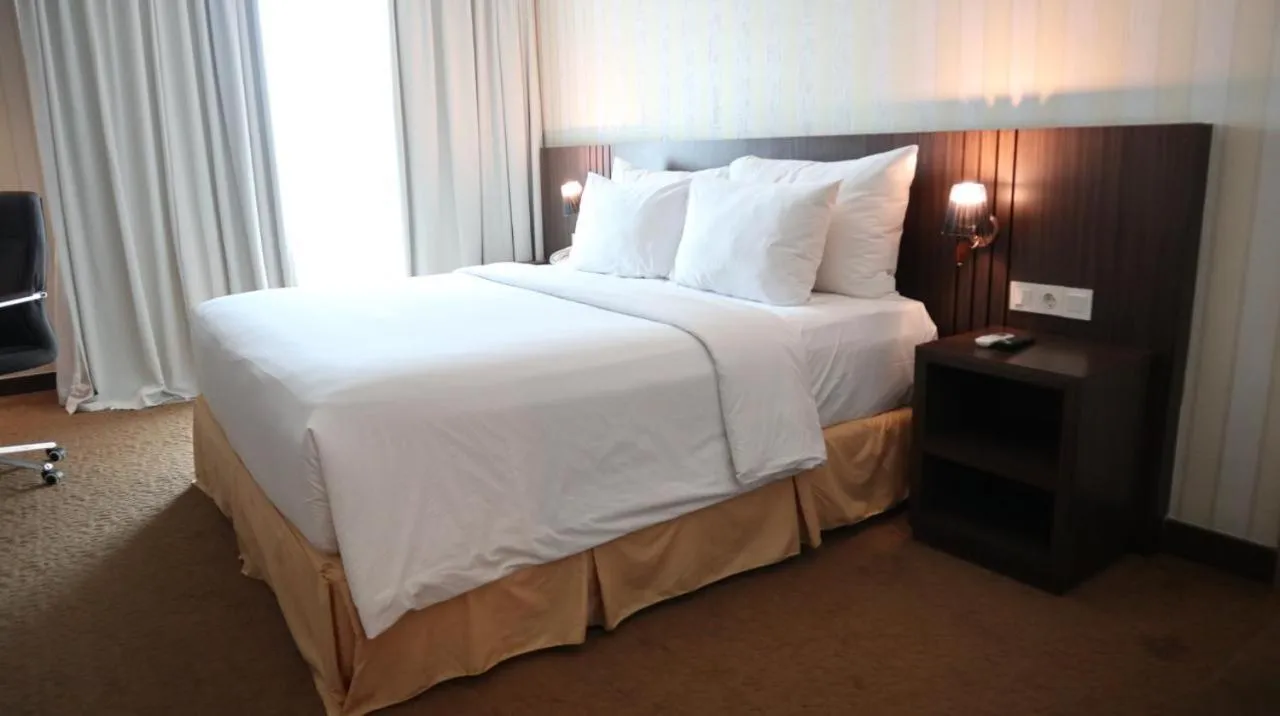 Bed in Labersa Hotel & Convention Center Toba Balige
