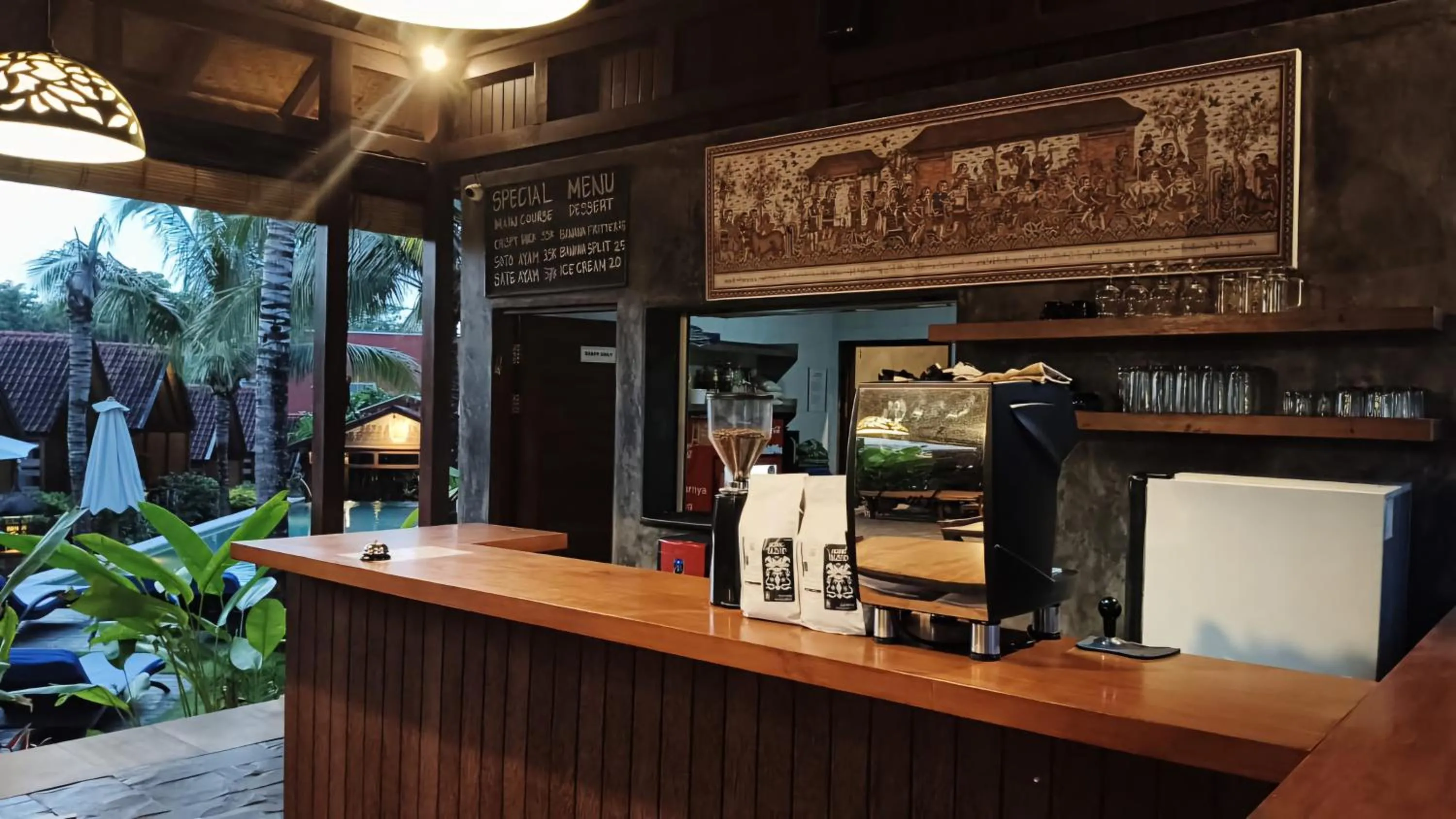 Restaurant/places to eat in Bingin Lodge Uluwatu