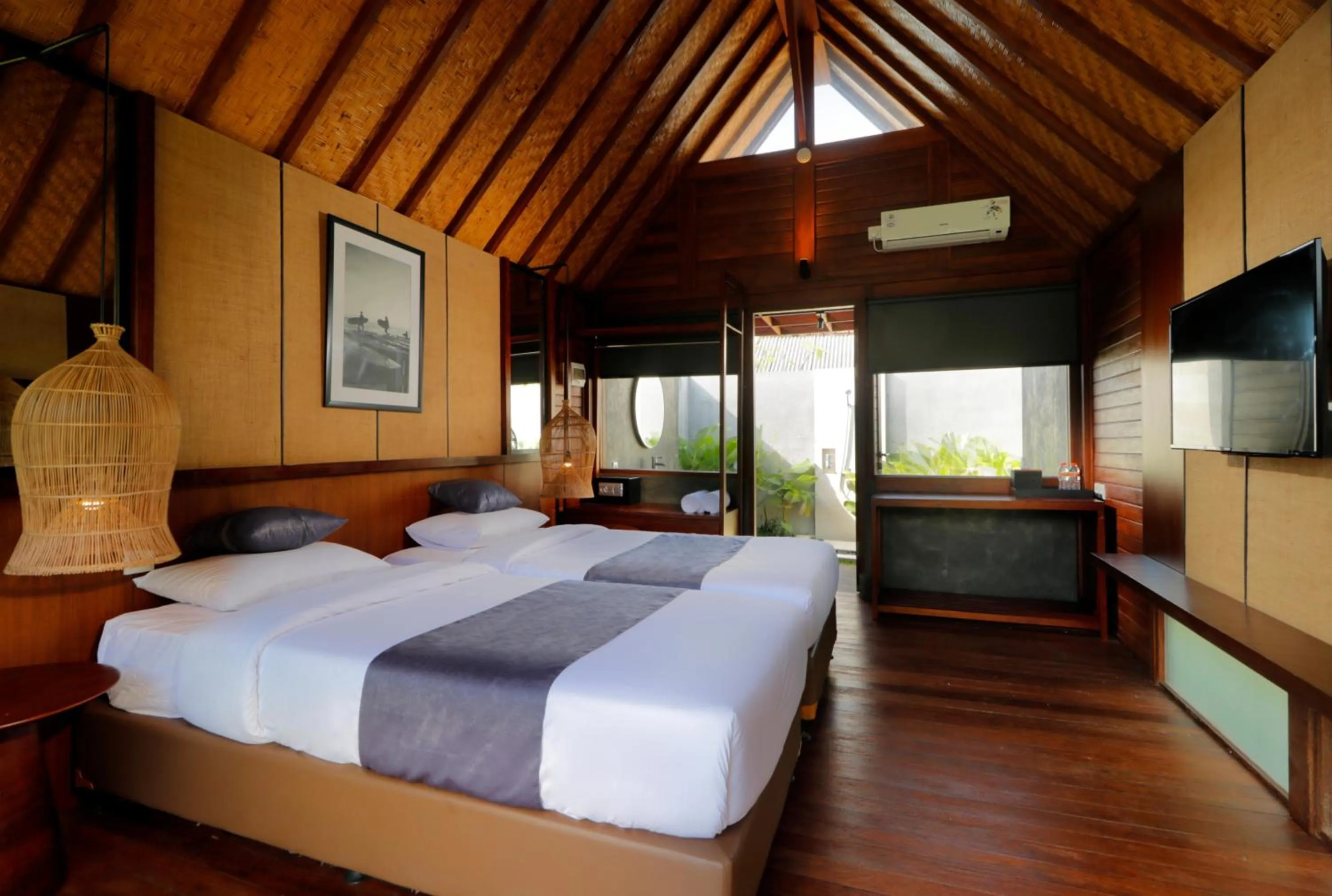 Photo of the whole room, Bed in Bingin Lodge Uluwatu