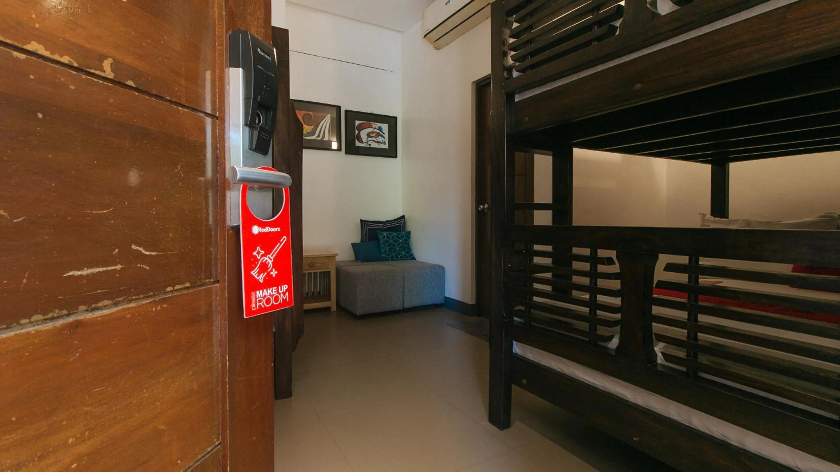 bunk bed, Bed in RedDoorz at Anton's Loft Designer Resort Pansol Calamba Laguna