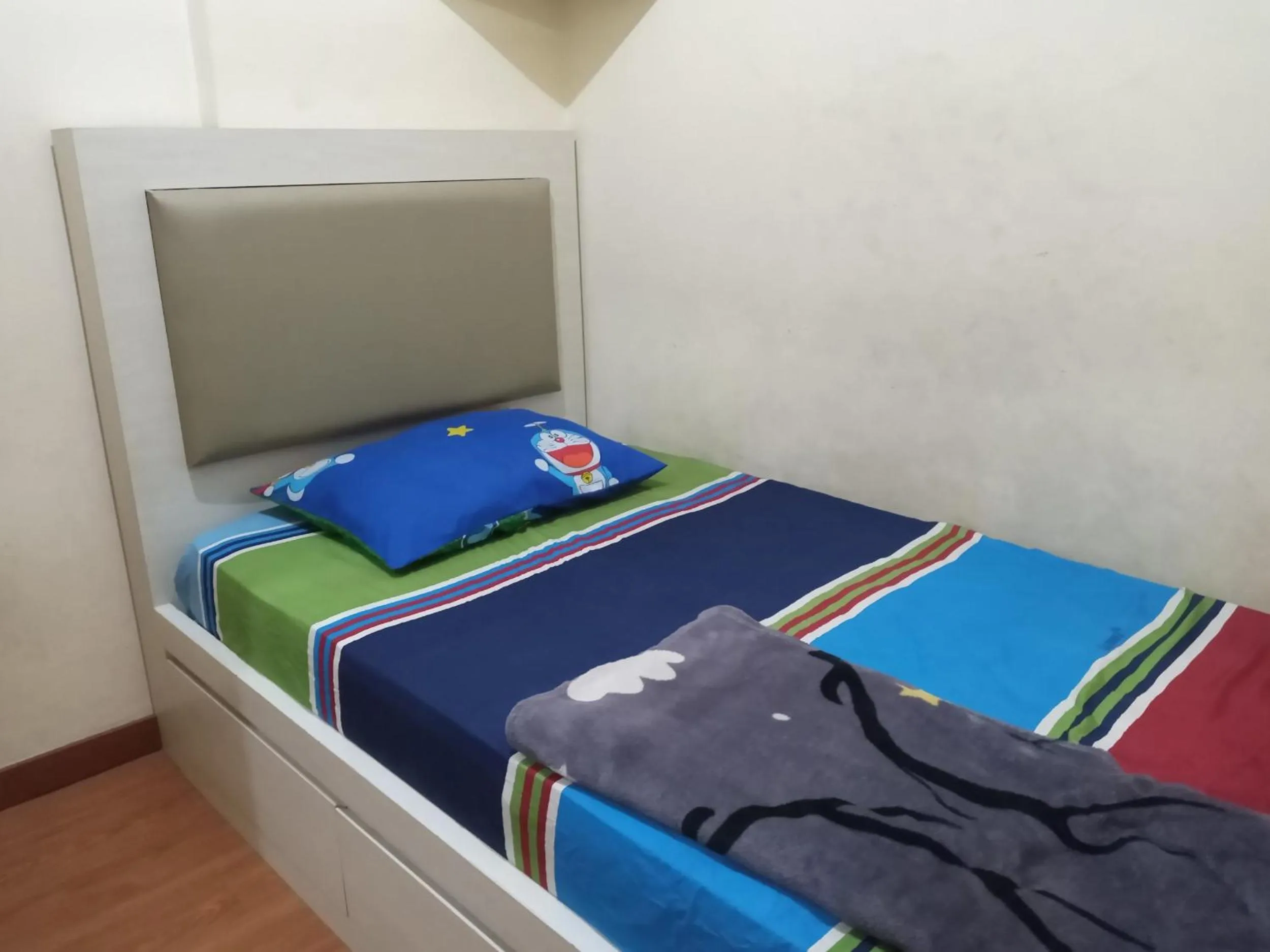 Bedroom, Bed in Adhigana Property Kemang View