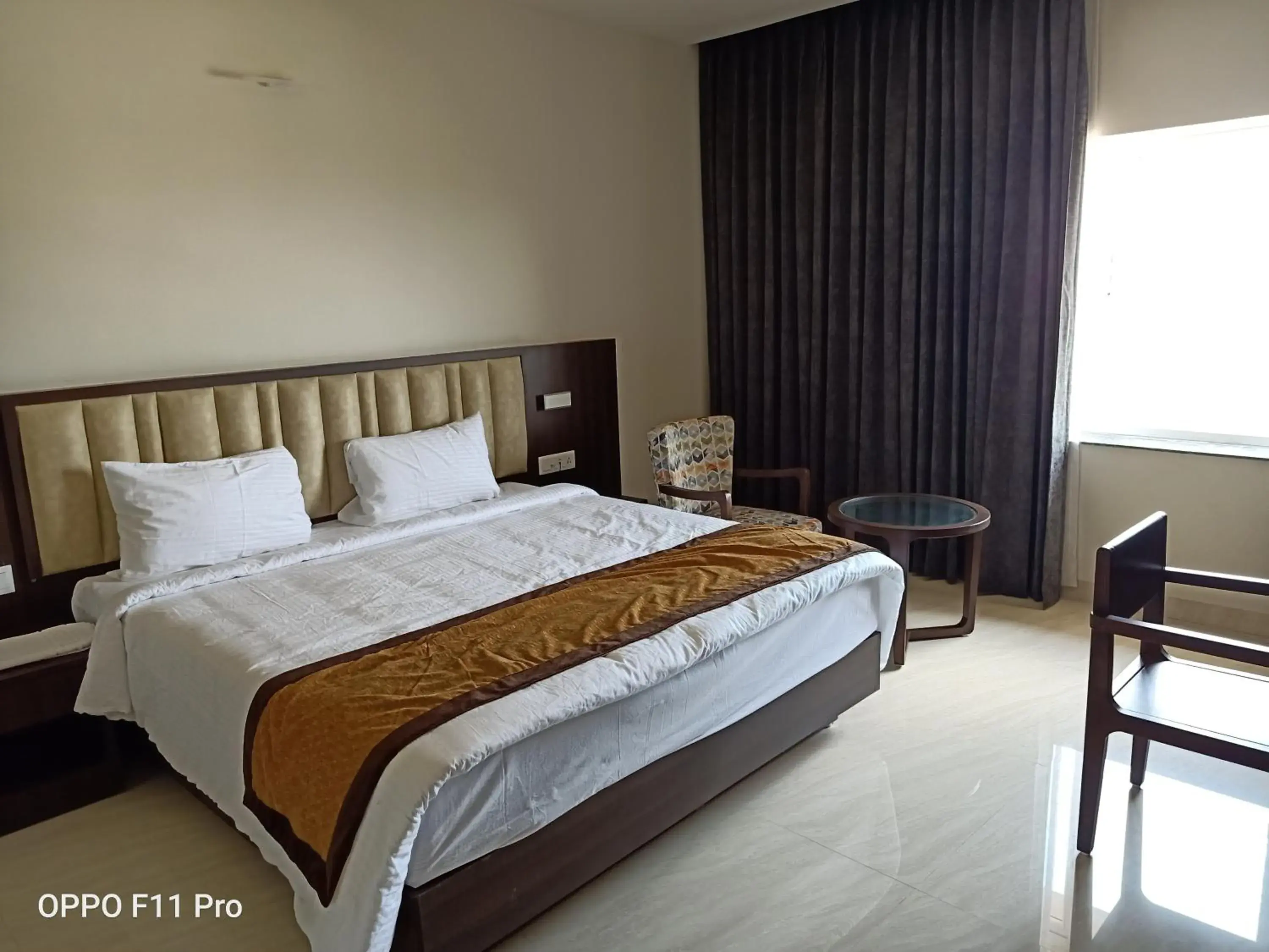 Superior King Room - single occupancy in The Hotel Celebration Superior King Room - single occupancy in The Hotel Celebration