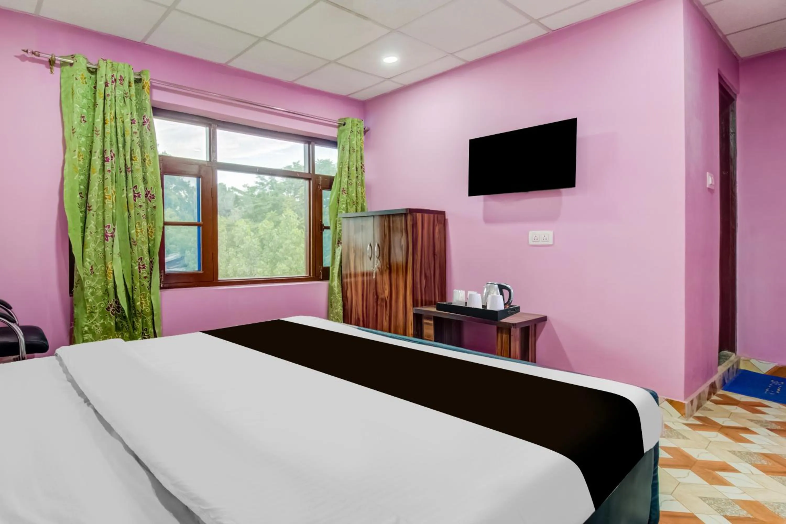 Bedroom, Bed in Collection O Airport Road Solina