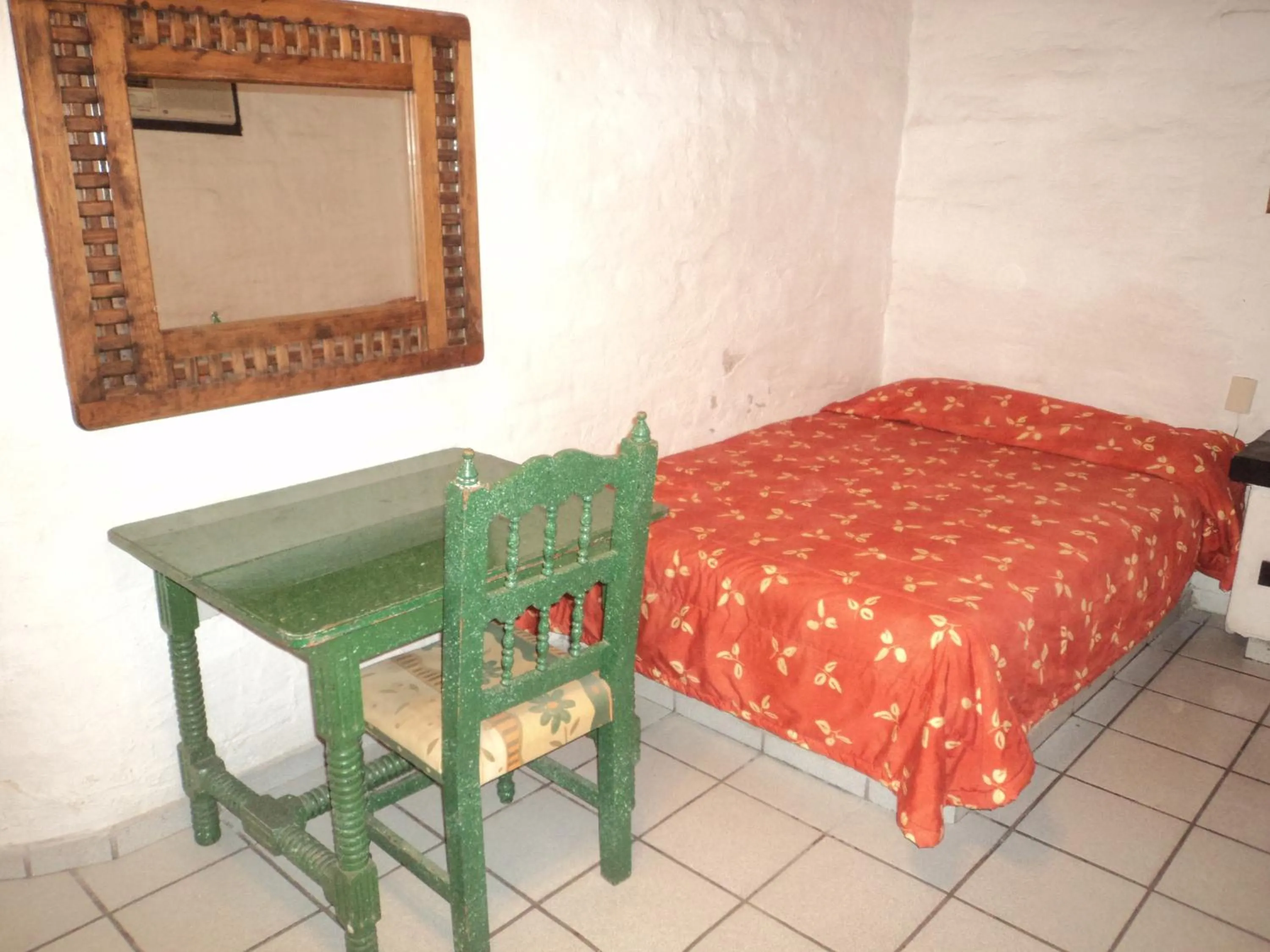 Decorative detail in Hotel El Rancho