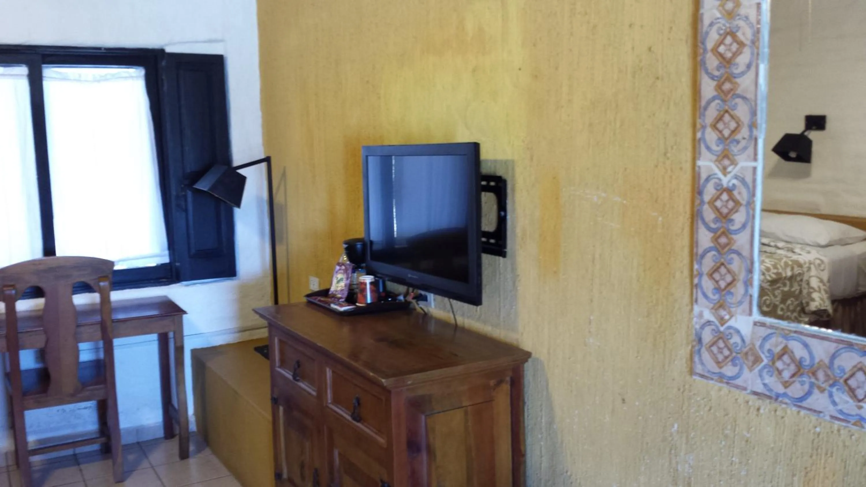 Decorative detail in Hotel El Rancho