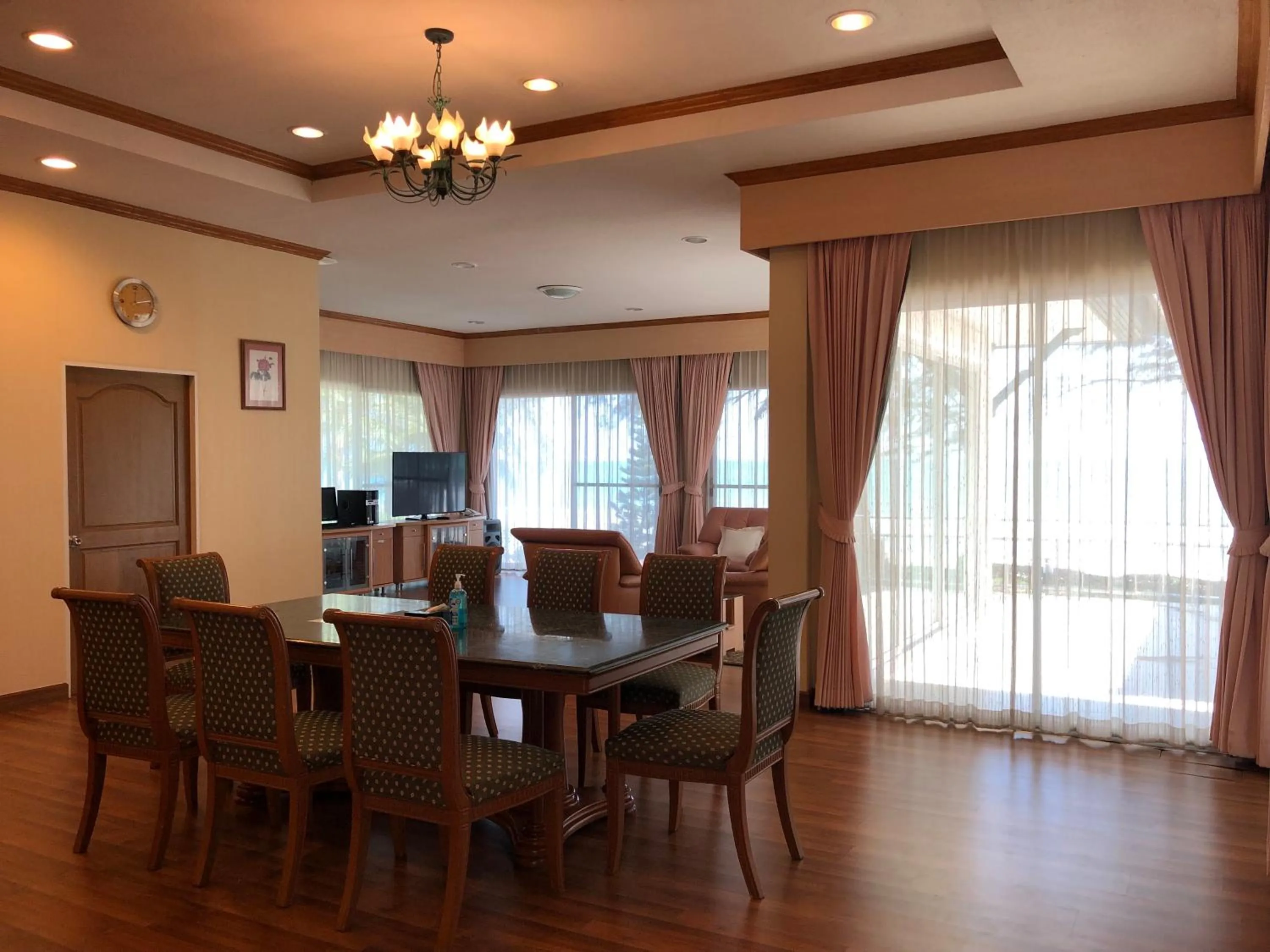 Dinner in Seapine Recreation Centre - SHA Extra Plus Certified