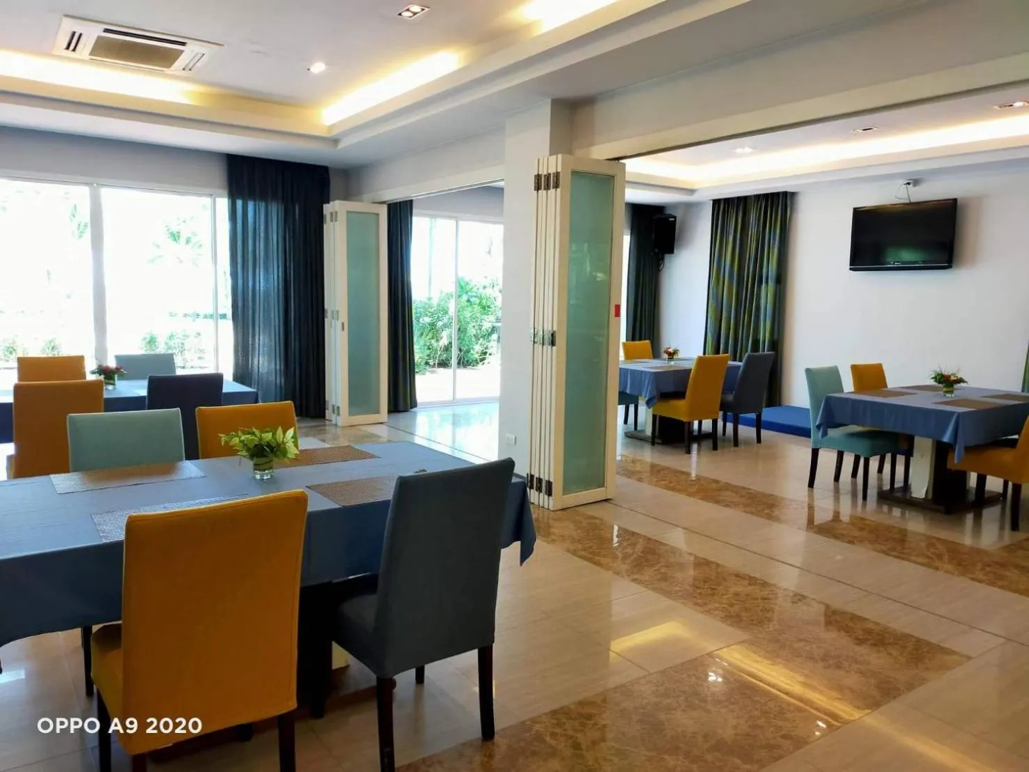 Restaurant/places to eat in Seapine Beach Golf and Resort Hua Hin