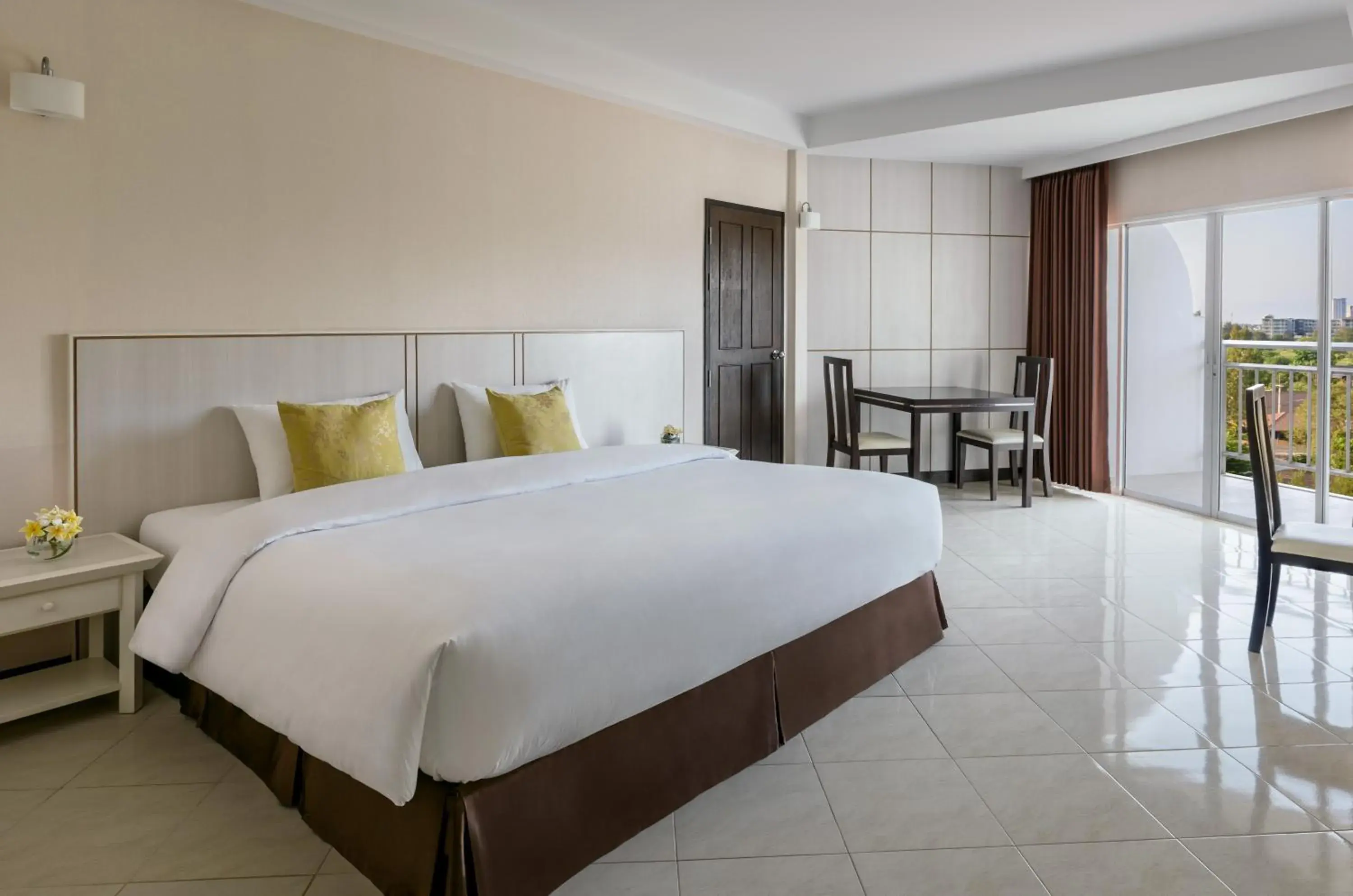 Standard King Room in Seapine Recreation Centre - SHA Extra Plus Certified Standard King Room in Seapine Recreation Centre - SHA Extra Plus Certified