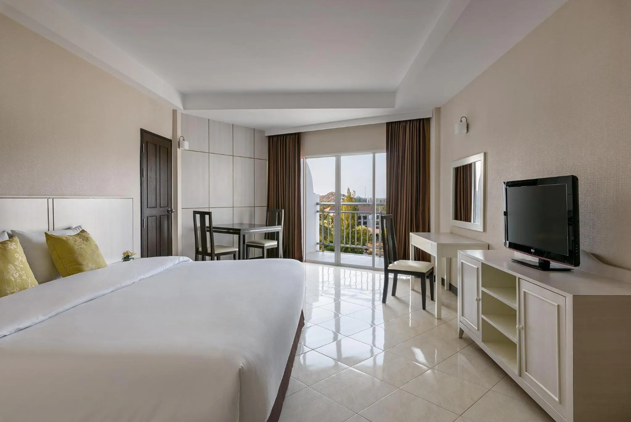 Bedroom, Bed in Seapine Recreation Centre - SHA Extra Plus Certified