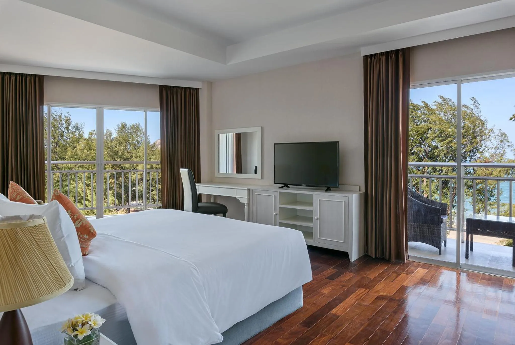 Photo of the whole room, Bed in Seapine Recreation Centre - SHA Extra Plus Certified