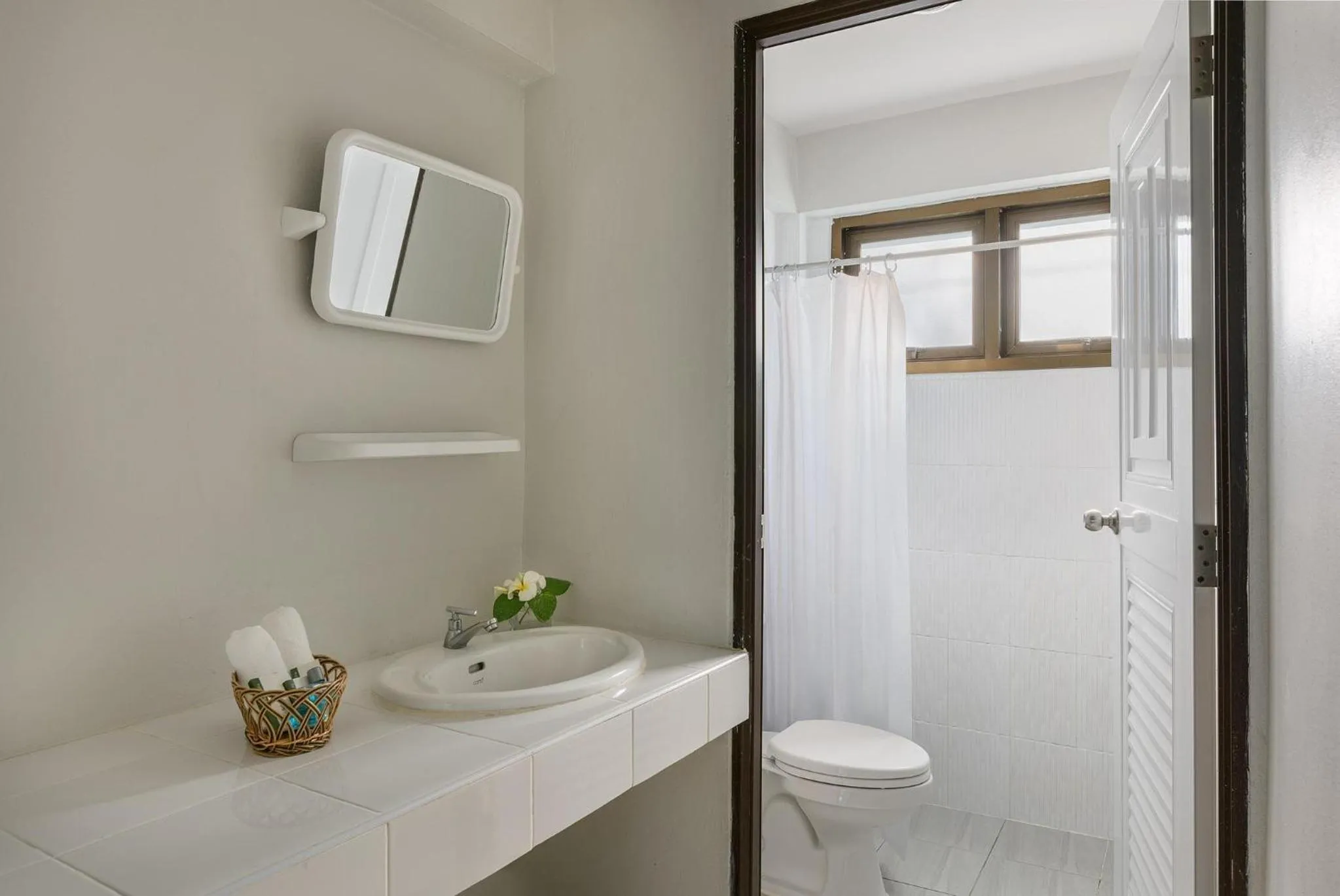 Shower in Seapine Beach Golf and Resort Hua Hin